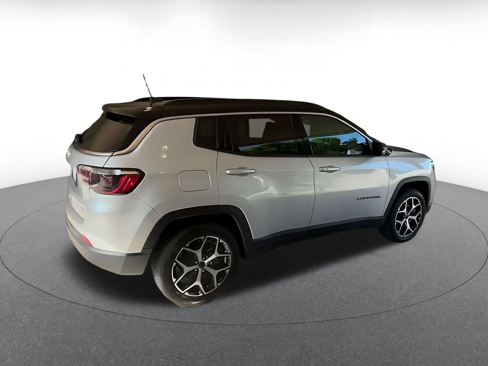 Thumbnail: 2025 Jeep Compass - 14