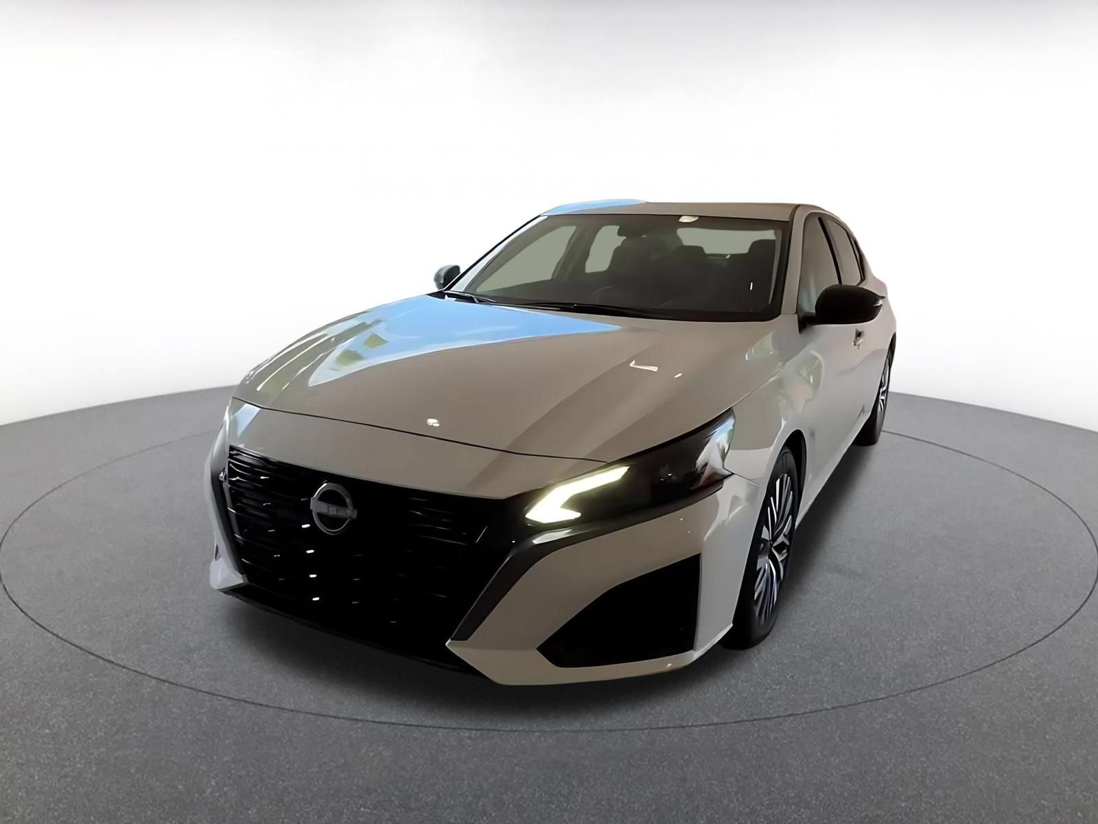 Thumbnail: 2026 Nissan Altima - 7
