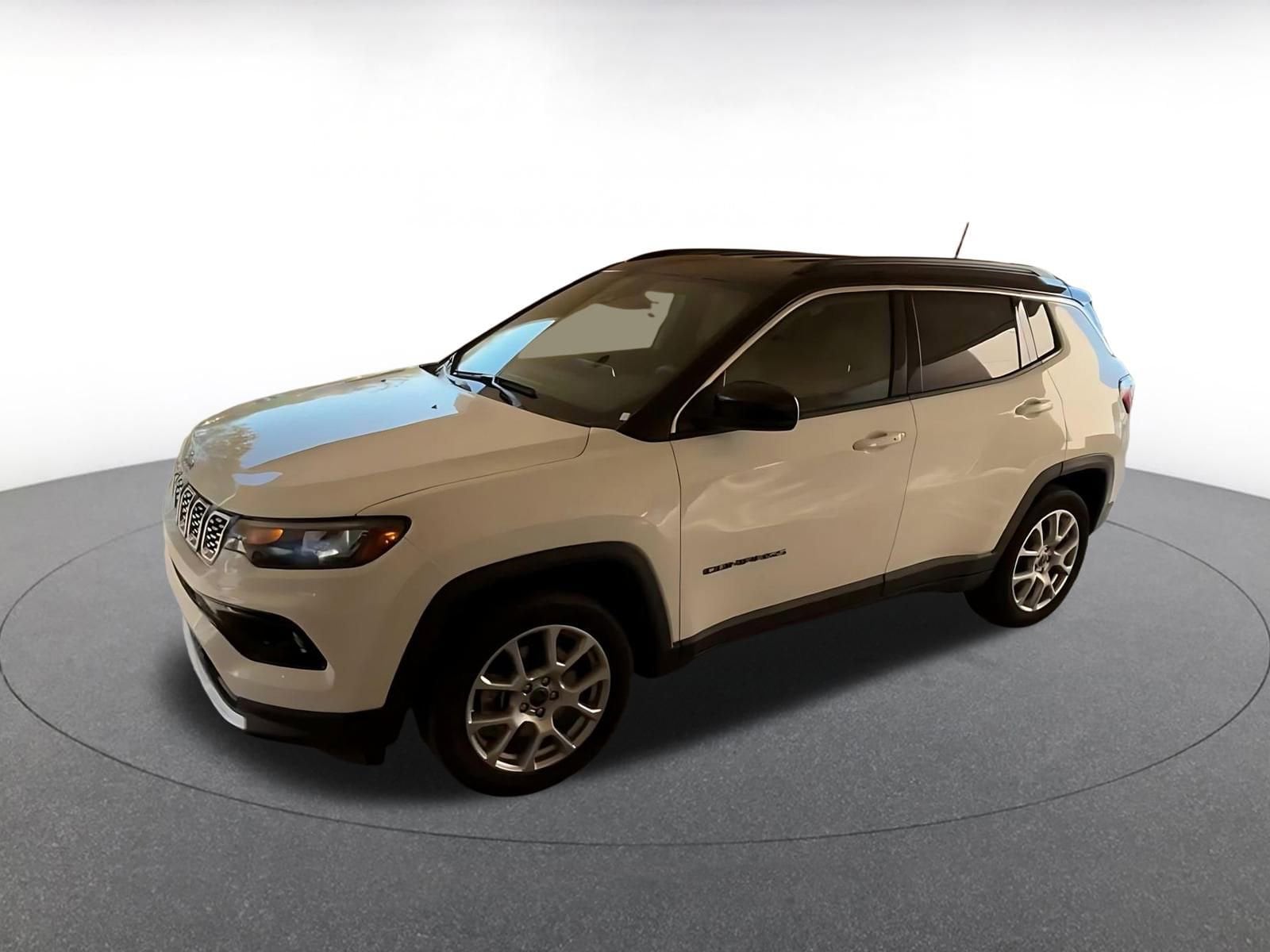 Thumbnail: 2025 Jeep Compass - 8