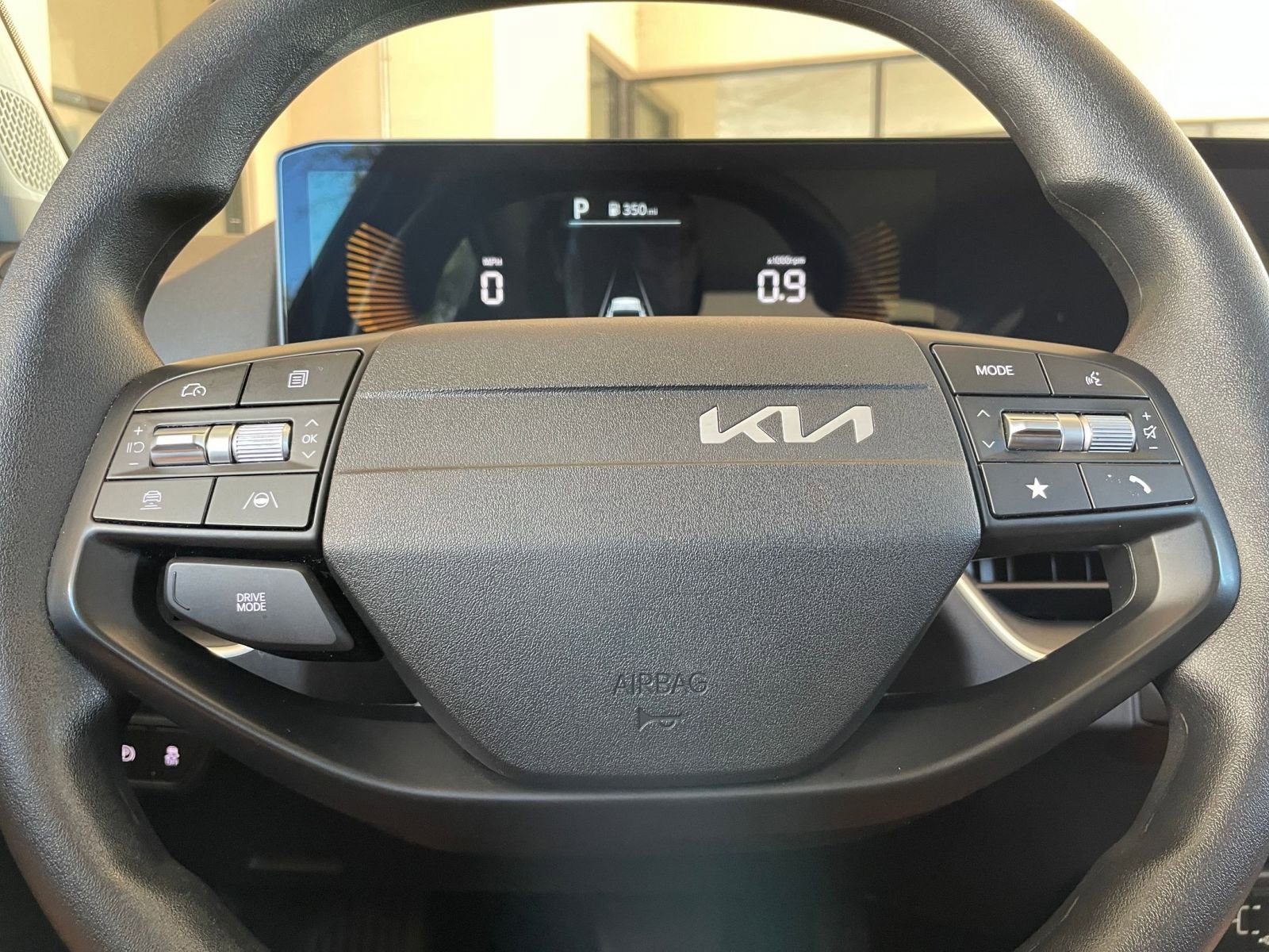 Thumbnail: 2025 Kia K4 - 28