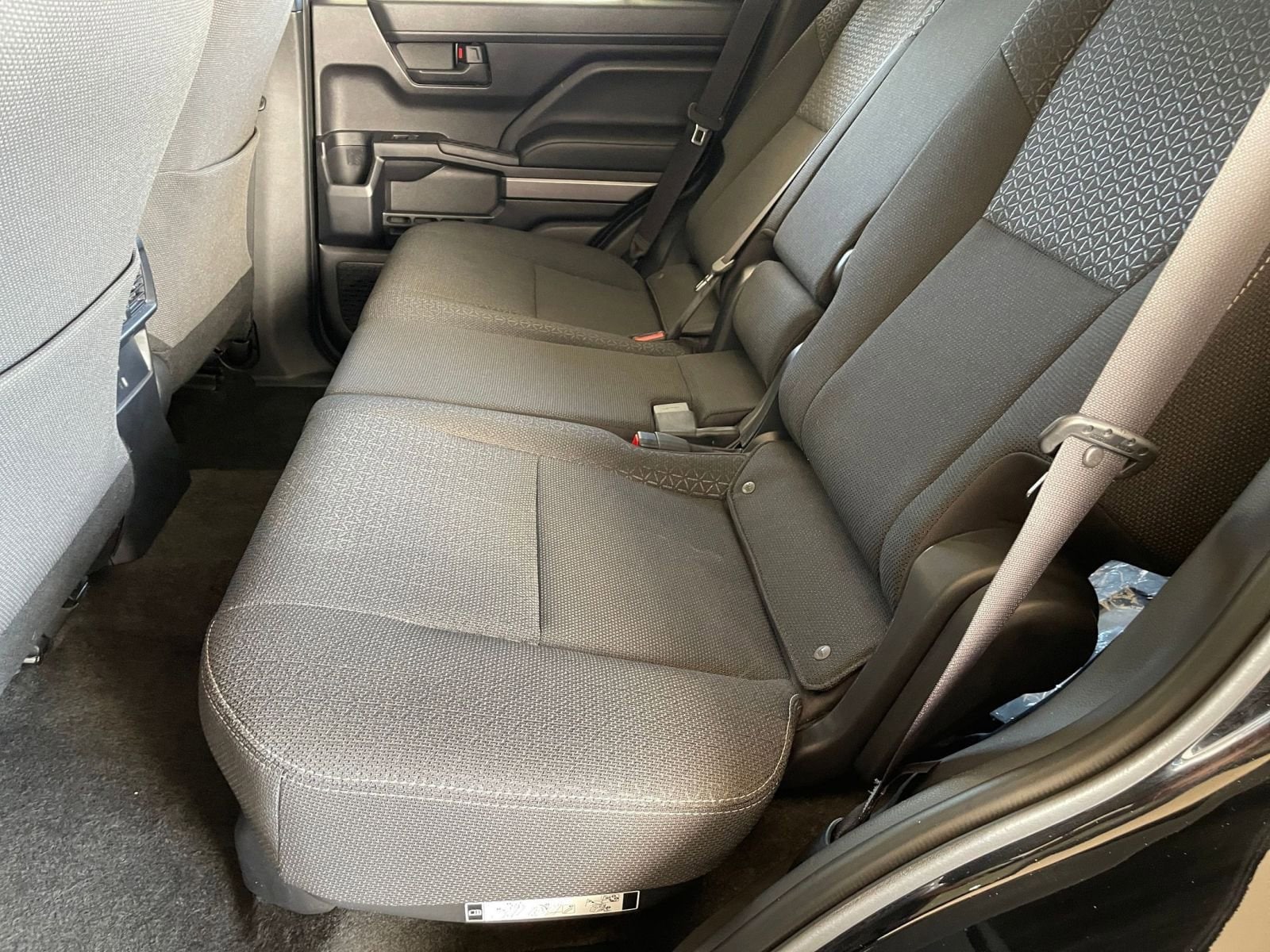 Thumbnail: 2025 Toyota 4Runner - 24