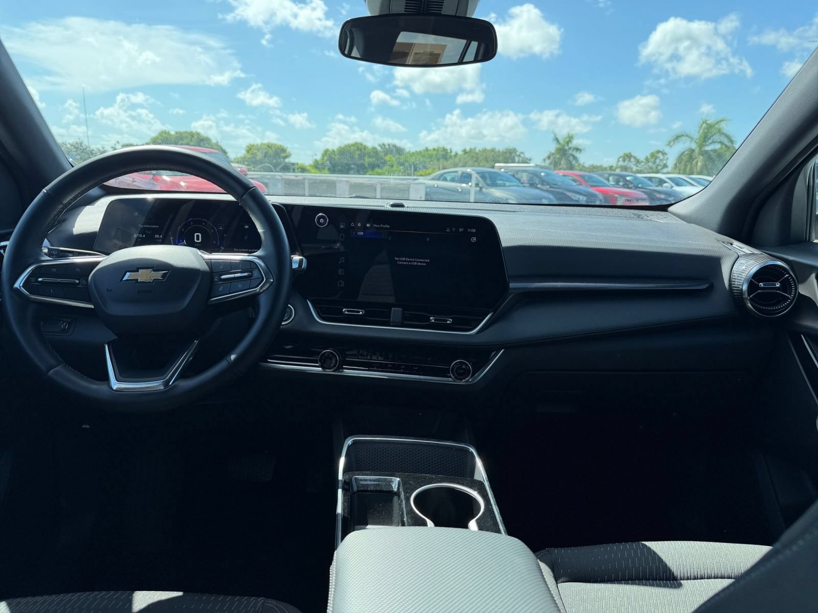 Thumbnail: 2025 Chevrolet Equinox - 23