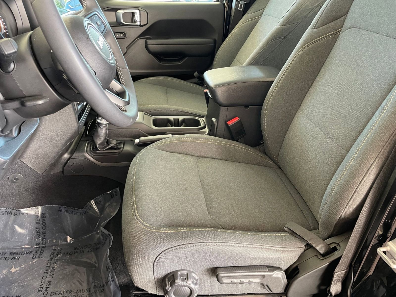 Thumbnail: 2025 Jeep Wrangler - 25