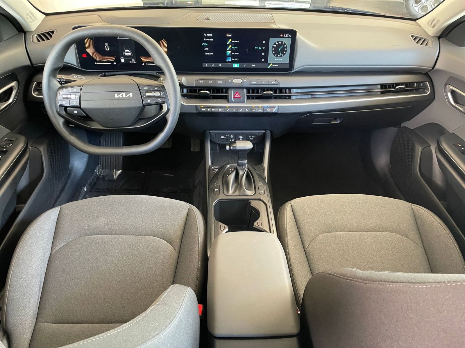 Thumbnail: 2025 Kia K4 - 32