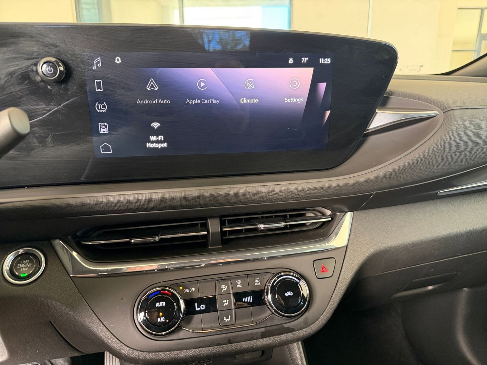 Thumbnail: 2025 Buick Envista - 17