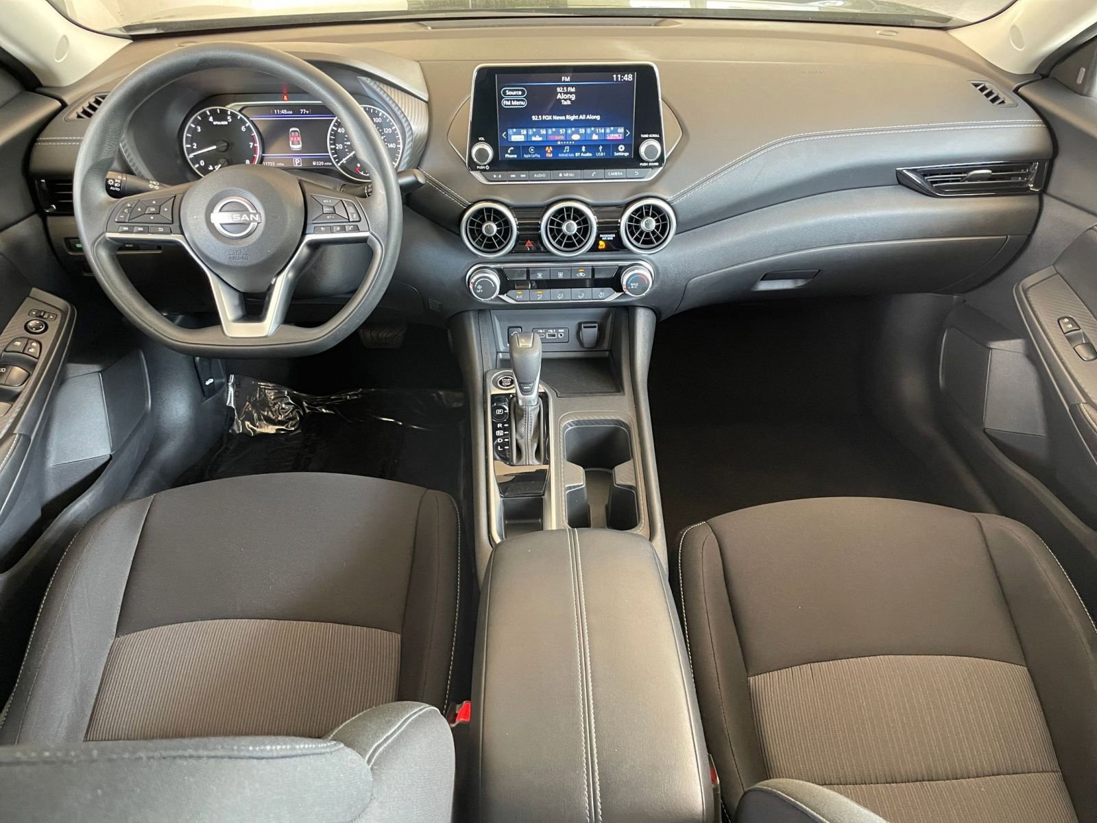 Thumbnail: 2025 Nissan Sentra - 31