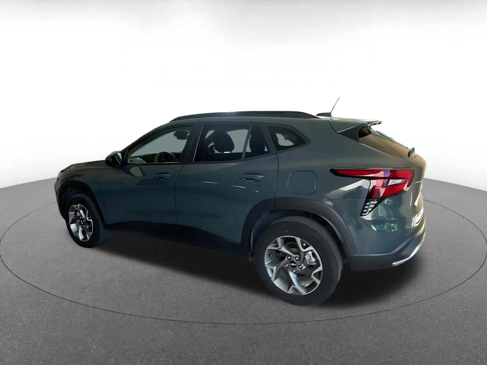 Thumbnail: 2025 Chevrolet Trax - 10