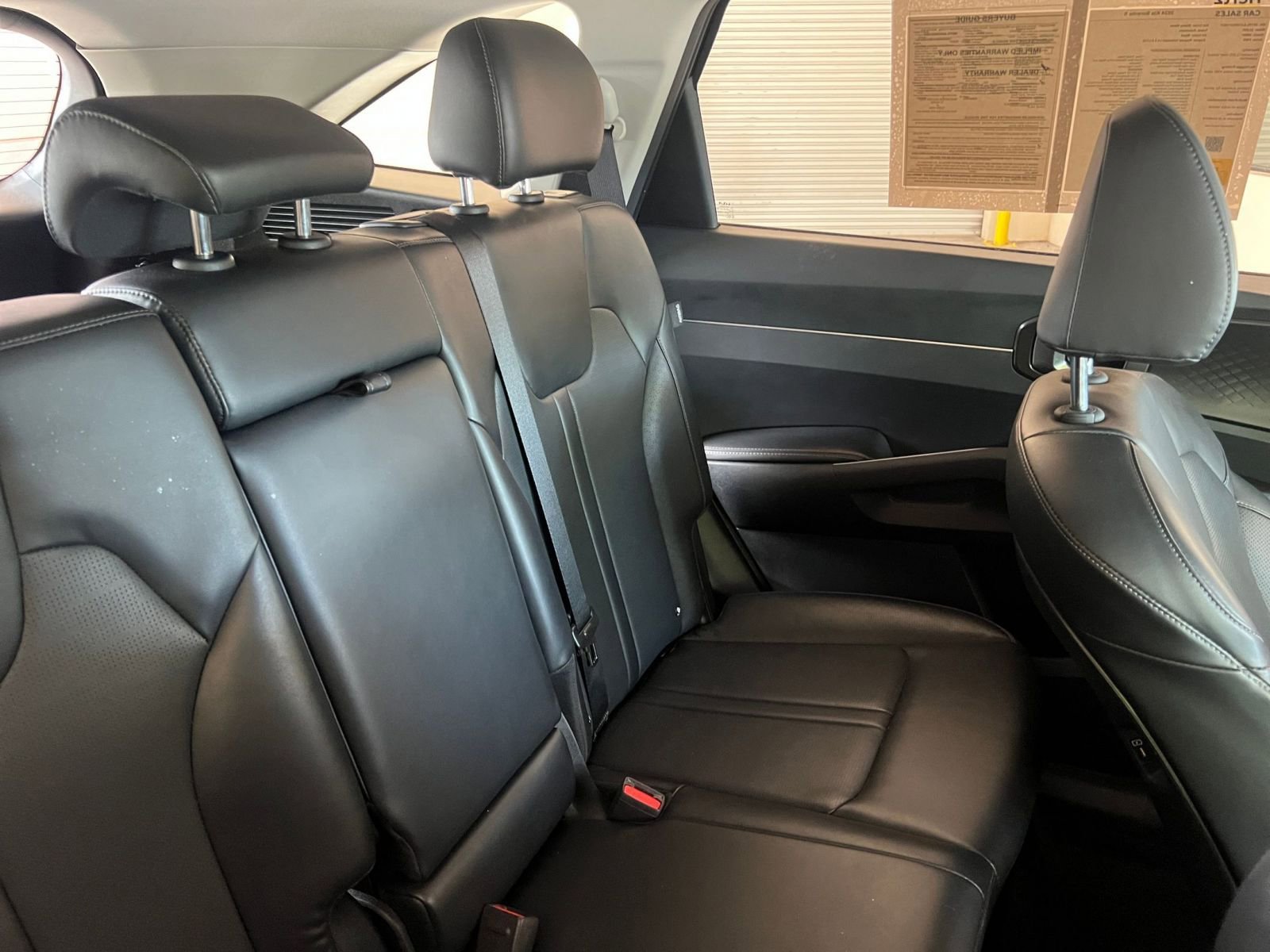 2024 Kia Sorento S 26