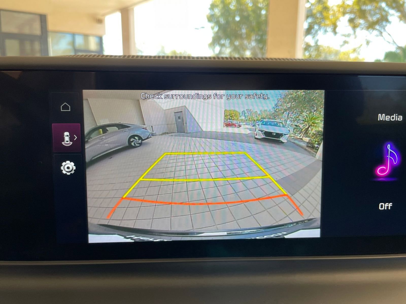 Thumbnail: 2025 Kia Seltos - 21