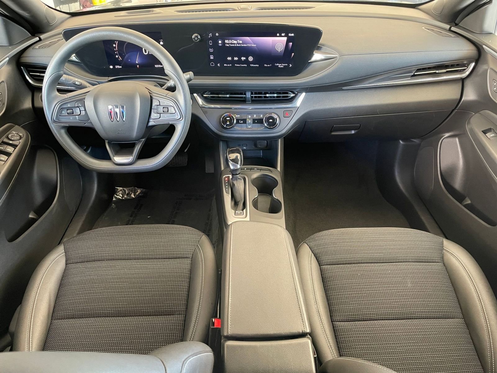 Thumbnail: 2025 Buick Envista - 32