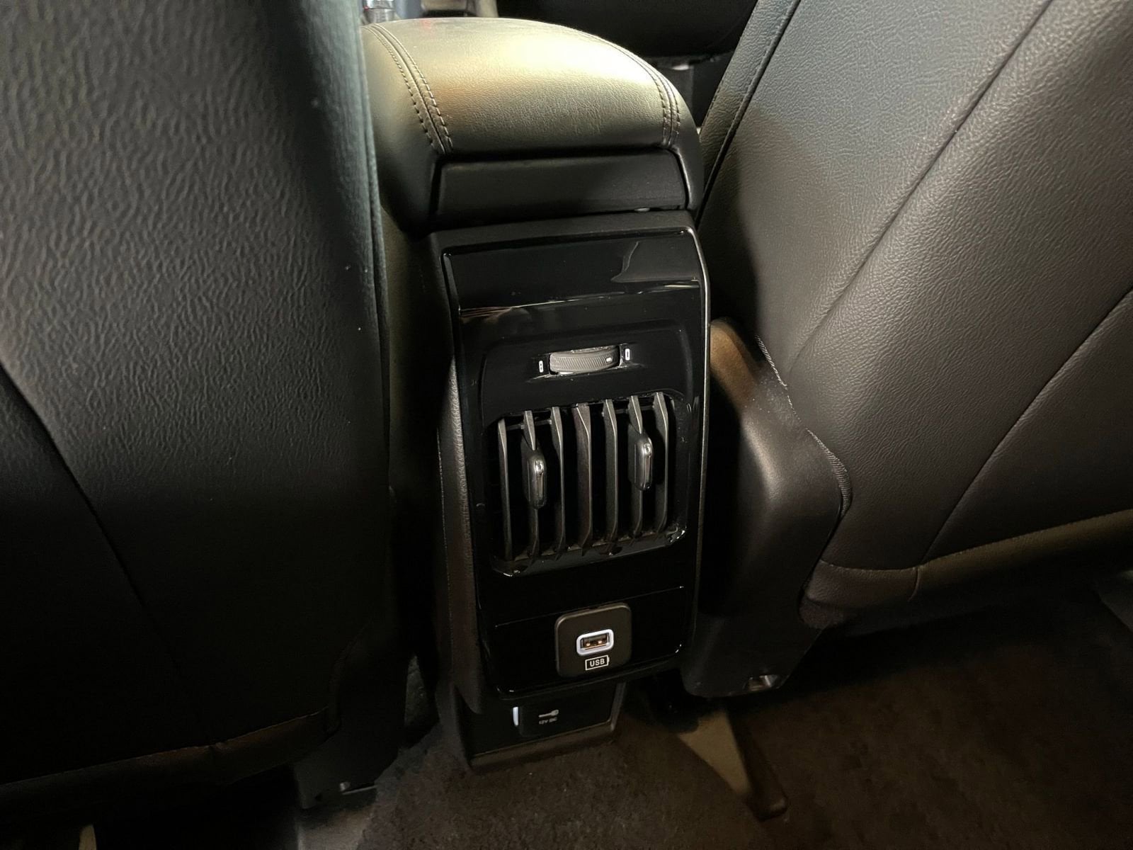 Thumbnail: 2025 Jeep Compass - 22