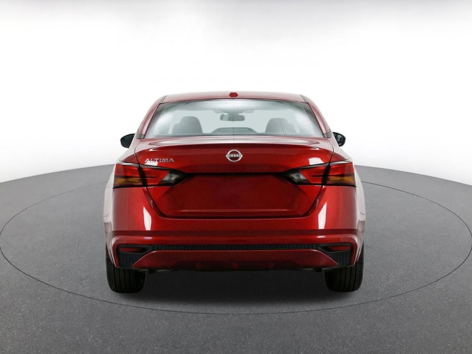 Thumbnail: 2025 Nissan Altima - 15