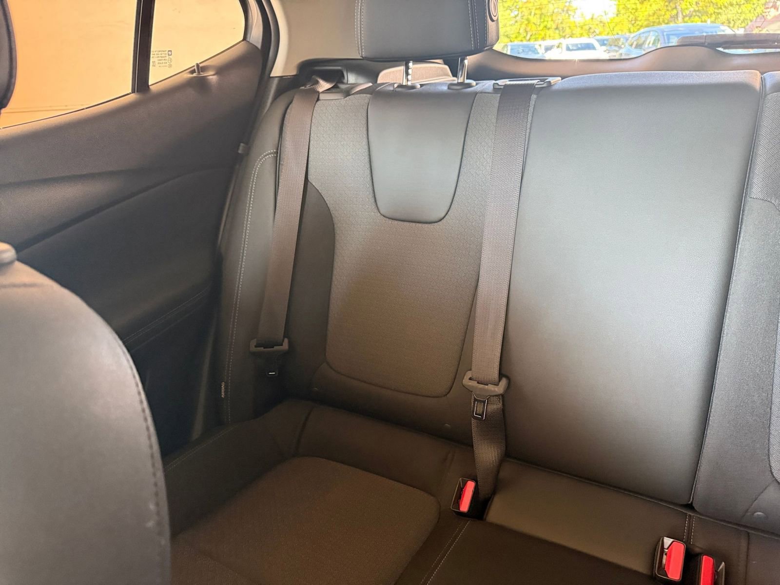 Thumbnail: 2025 Buick Encore GX - 33