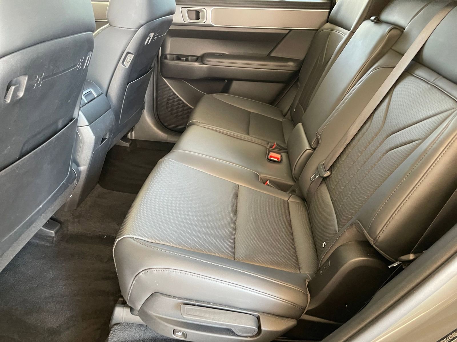 Thumbnail: 2025 Hyundai Santa Fe - 28