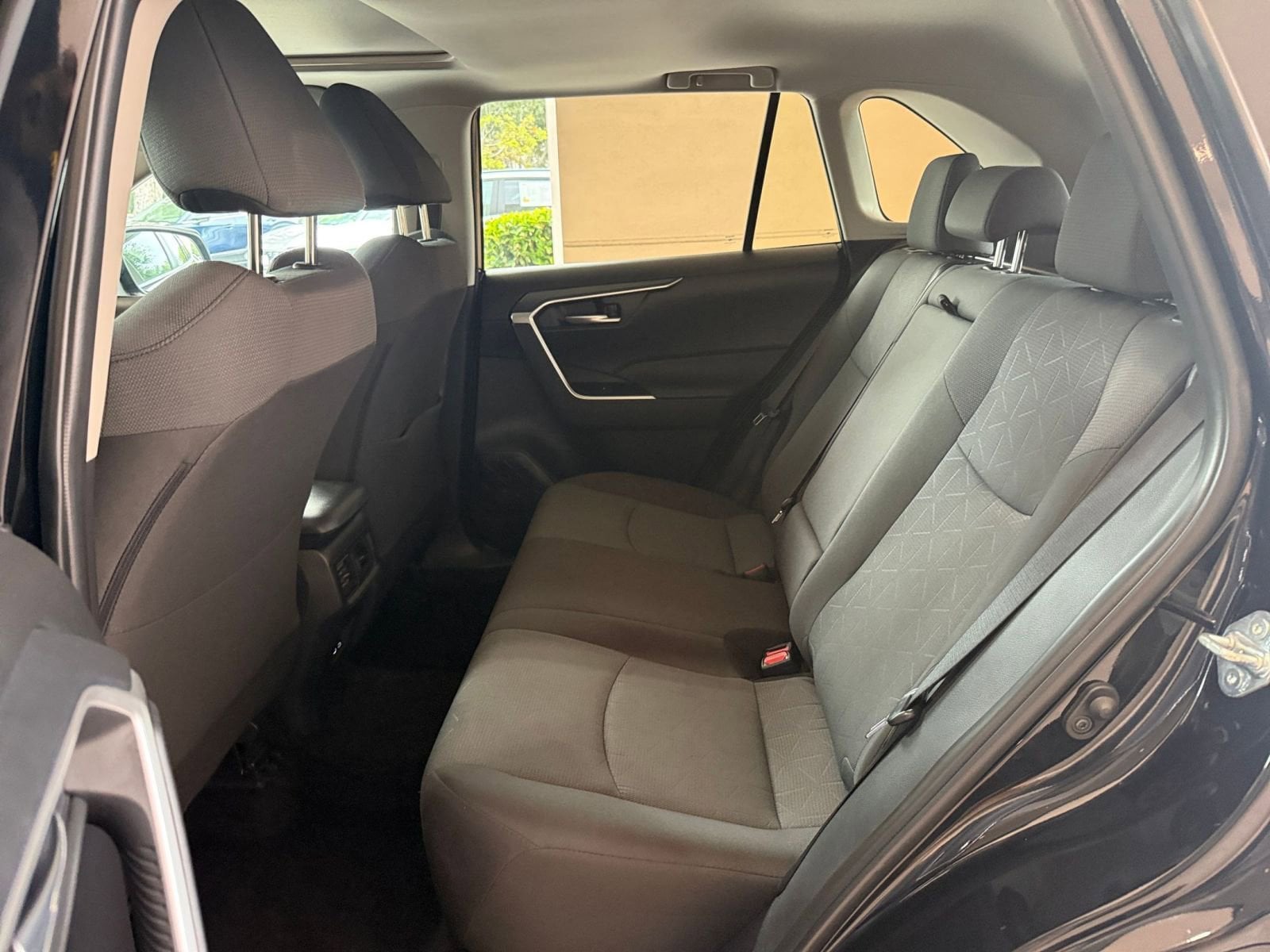 Thumbnail: 2025 Toyota RAV4 - 20