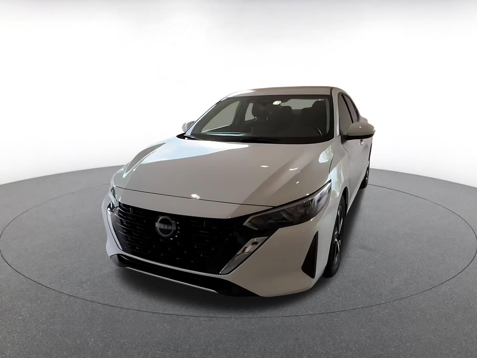 Thumbnail: 2025 Nissan Sentra - 4