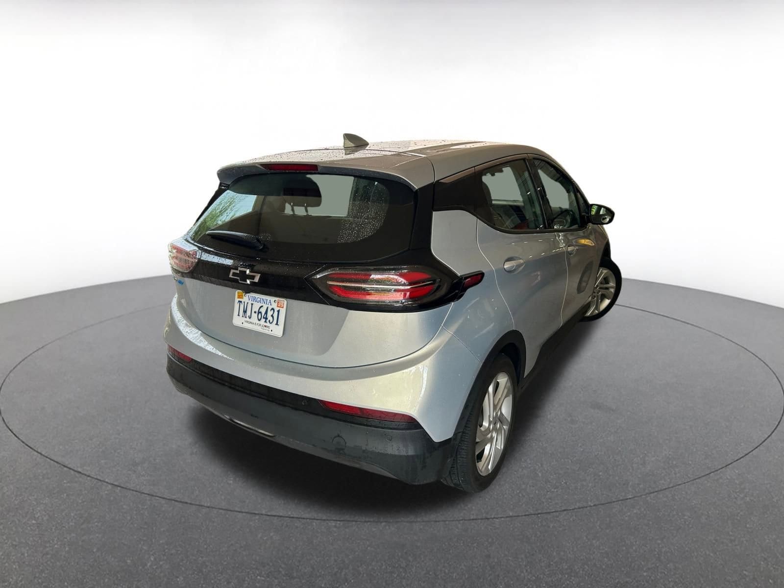 Thumbnail: 2023 Chevrolet Bolt EV - 8
