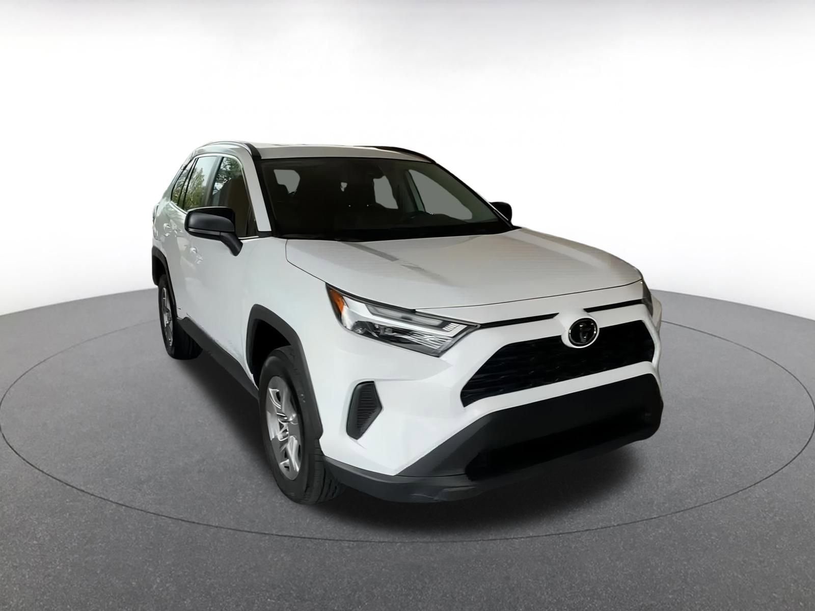 Thumbnail: 2025 Toyota RAV4 - 3