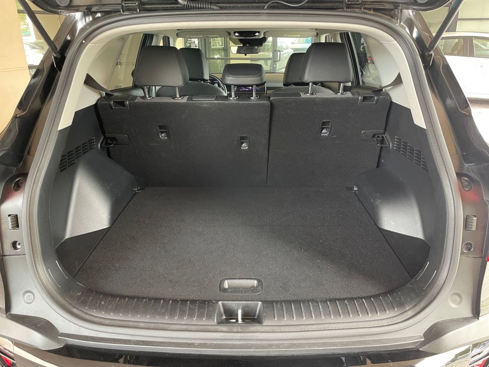 Thumbnail: 2025 Kia Seltos - 32