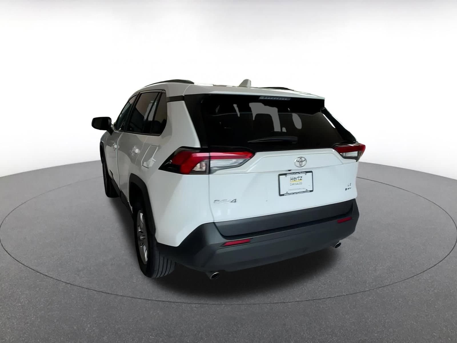 Thumbnail: 2025 Toyota RAV4 - 11