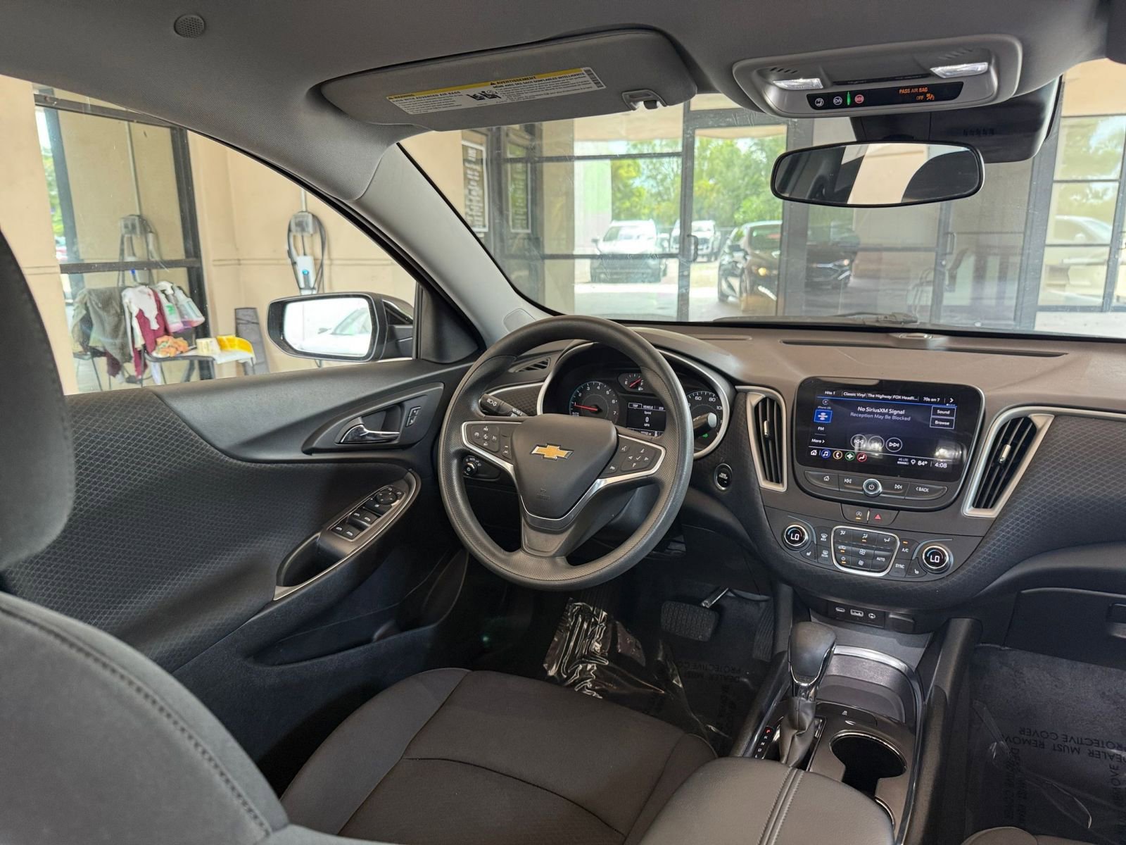 Thumbnail: 2023 Chevrolet Malibu - 28