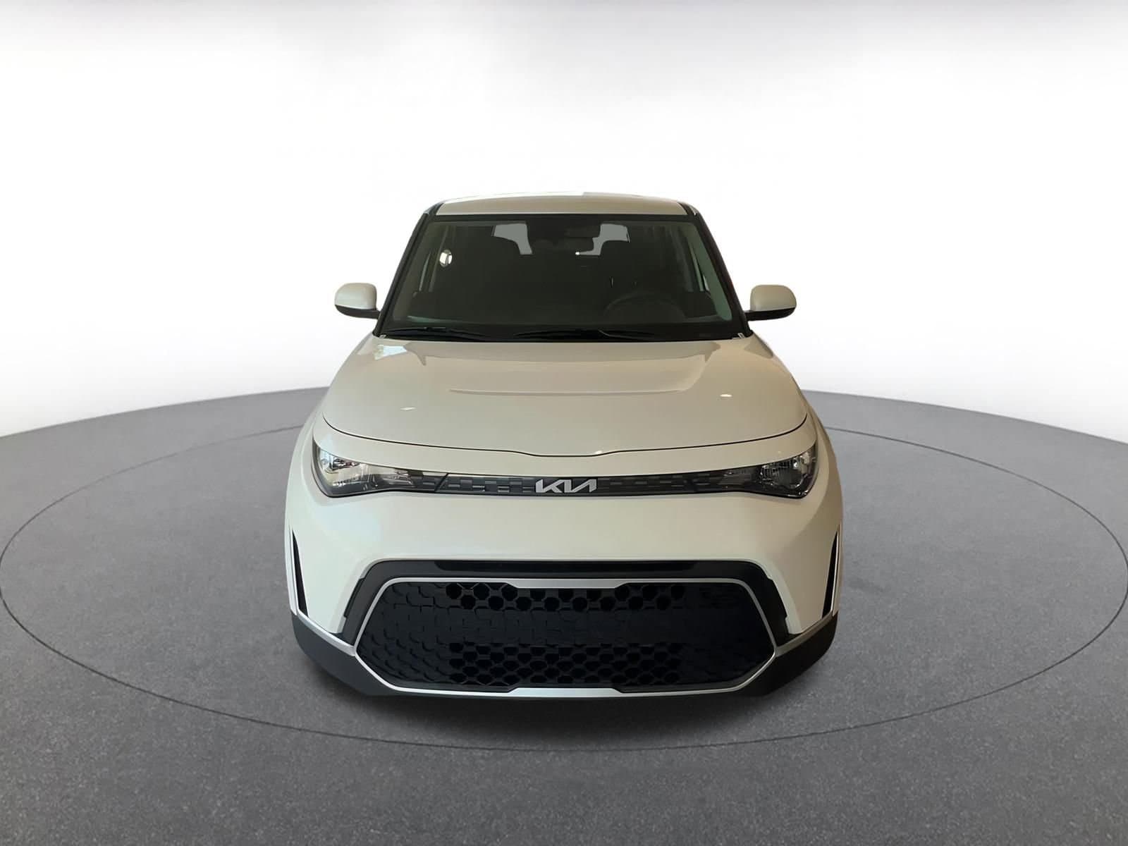 2024 Kia Soul LX 4