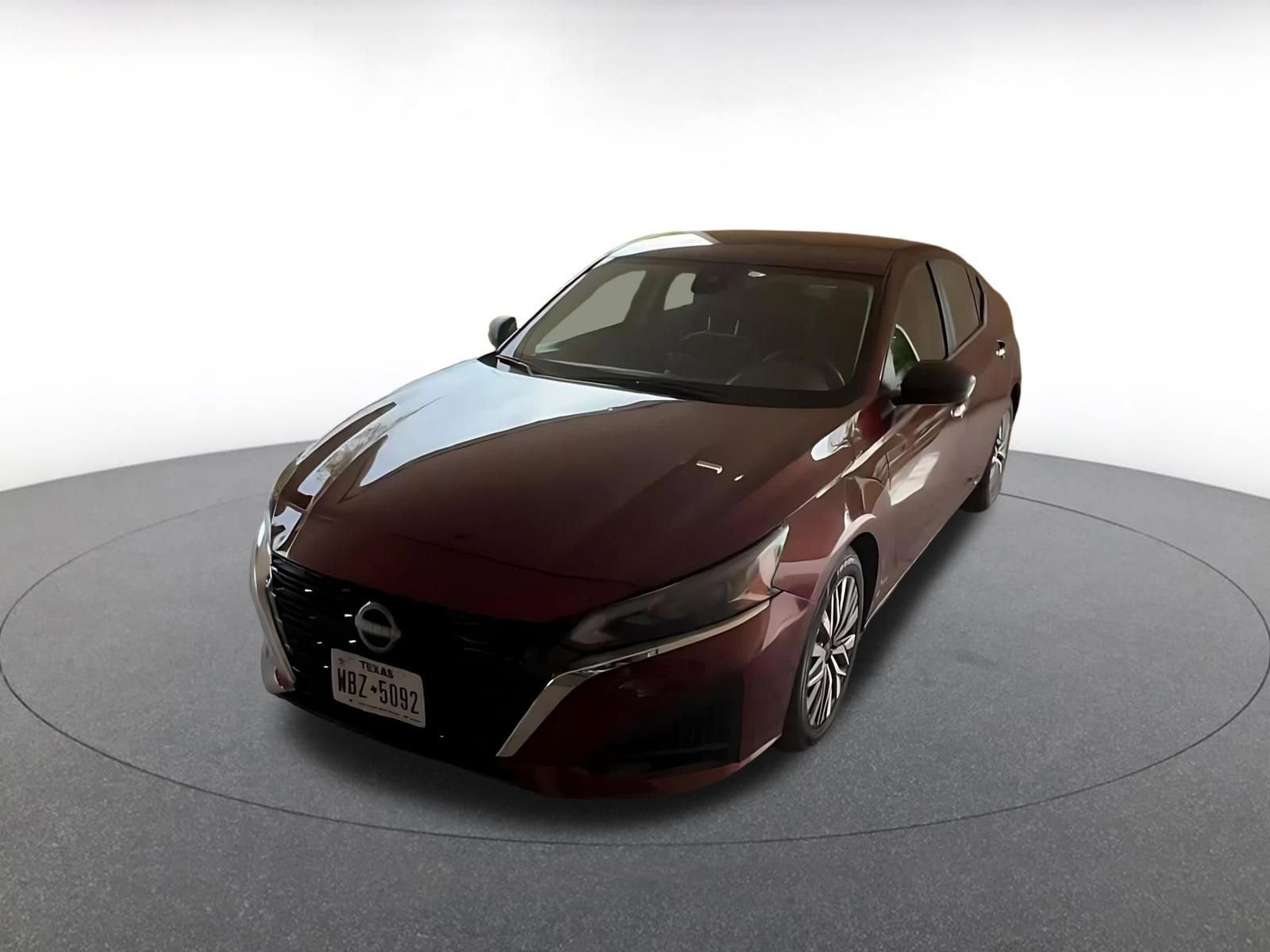 Thumbnail: 2025 Nissan Altima - 4