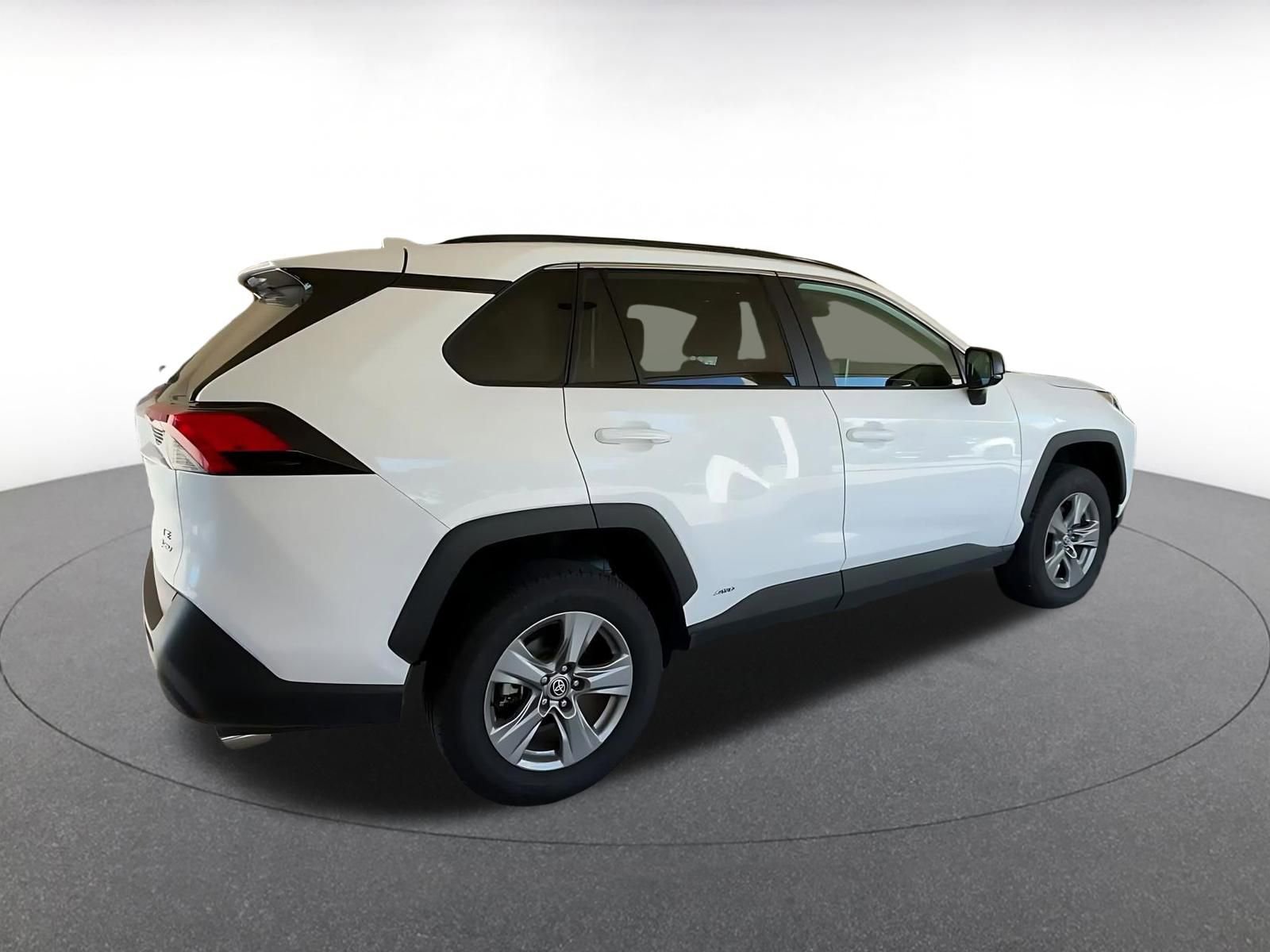 Thumbnail: 2025 Toyota RAV4 - 15