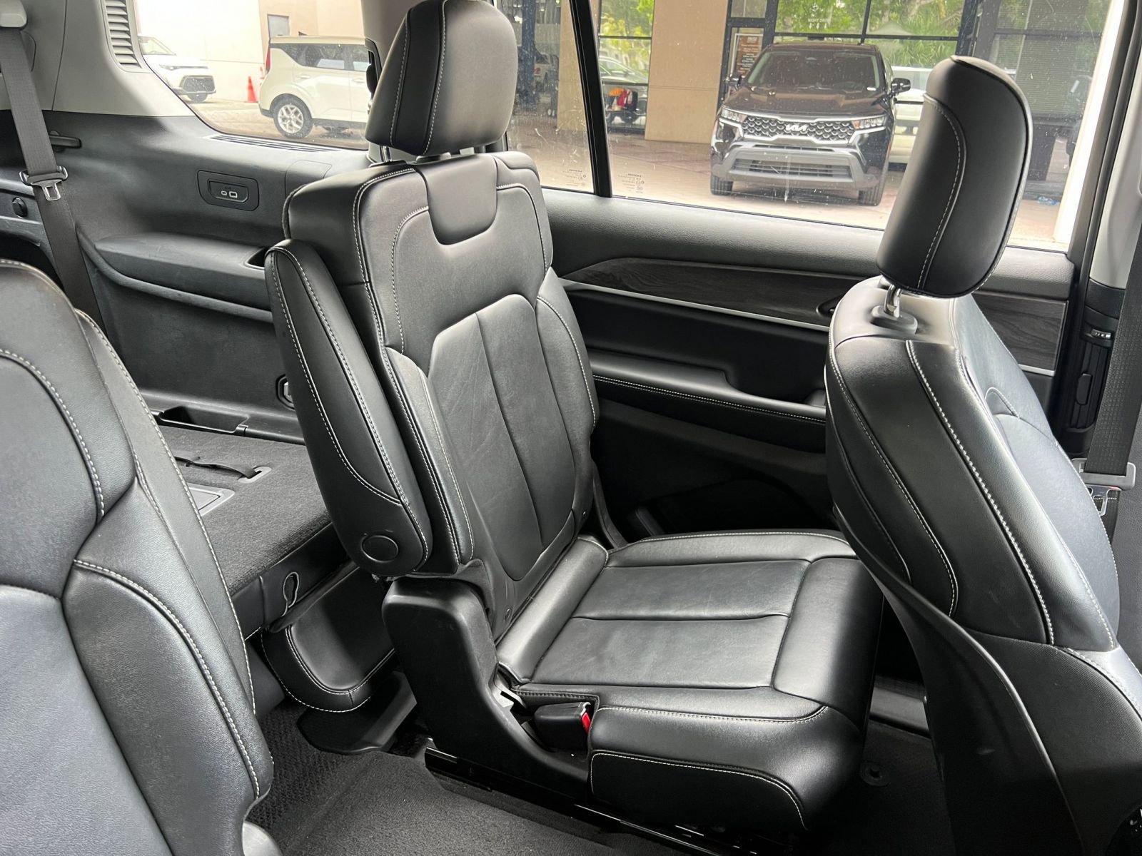 2022 Jeep Grand Cherokee Limited Edition 26