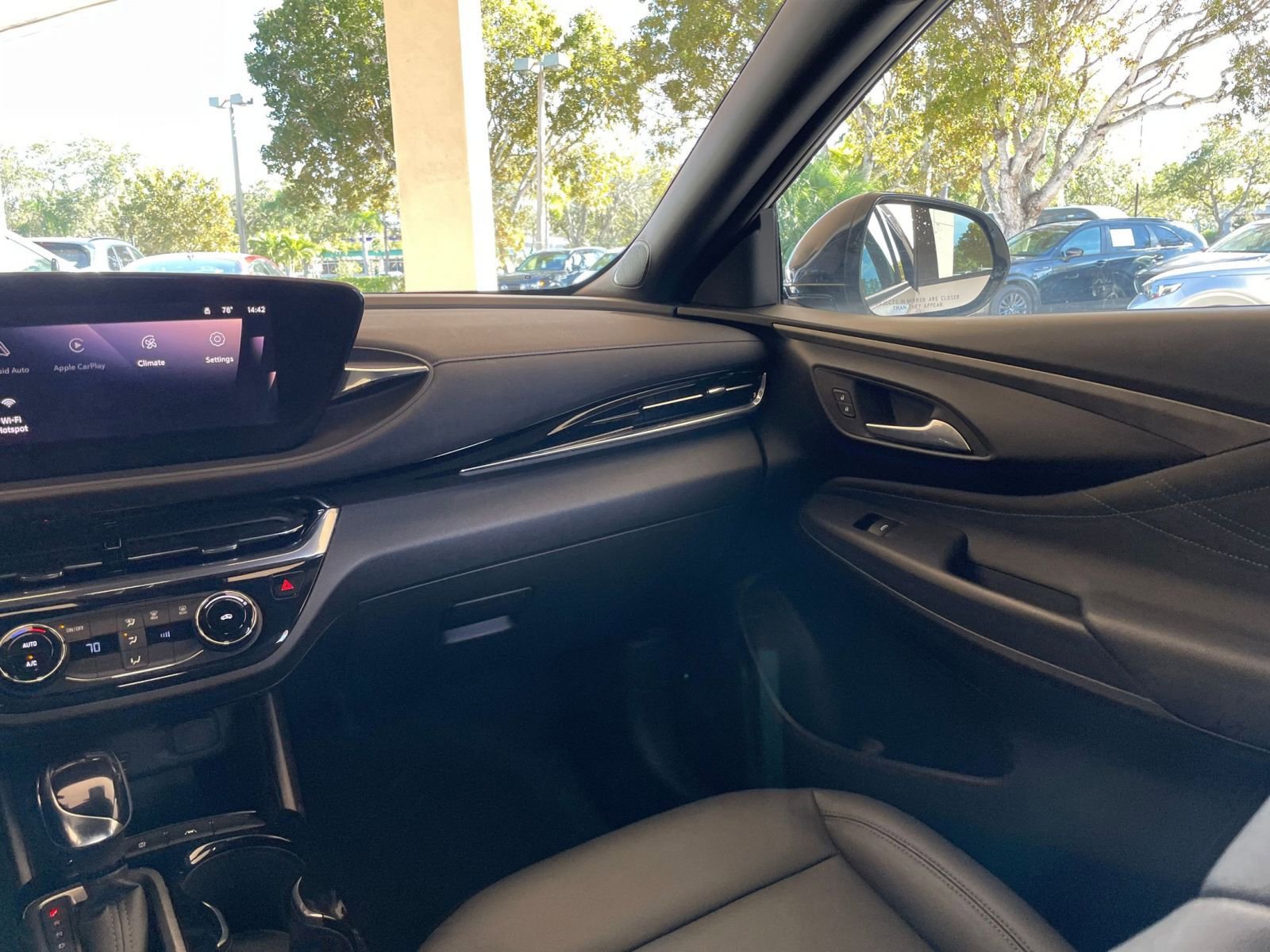 Thumbnail: 2025 Buick Envista - 30