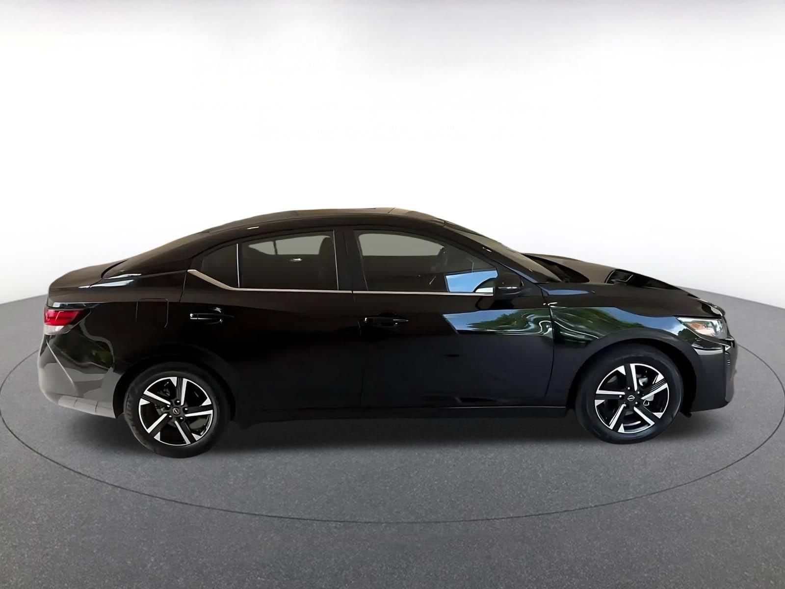 2025 Nissan Sentra SV - Photo 15