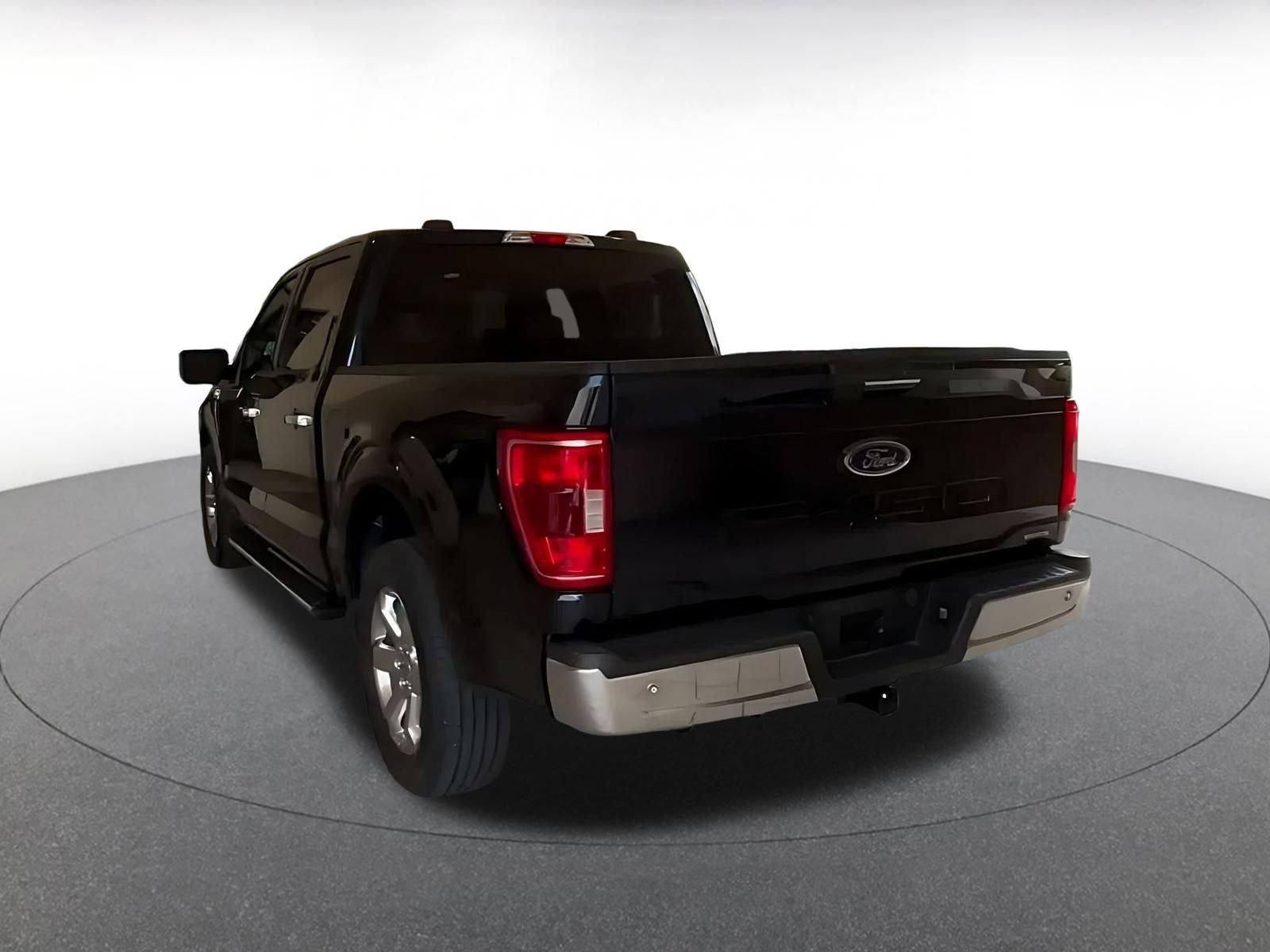 Thumbnail: 2023 Ford F-150 - 9