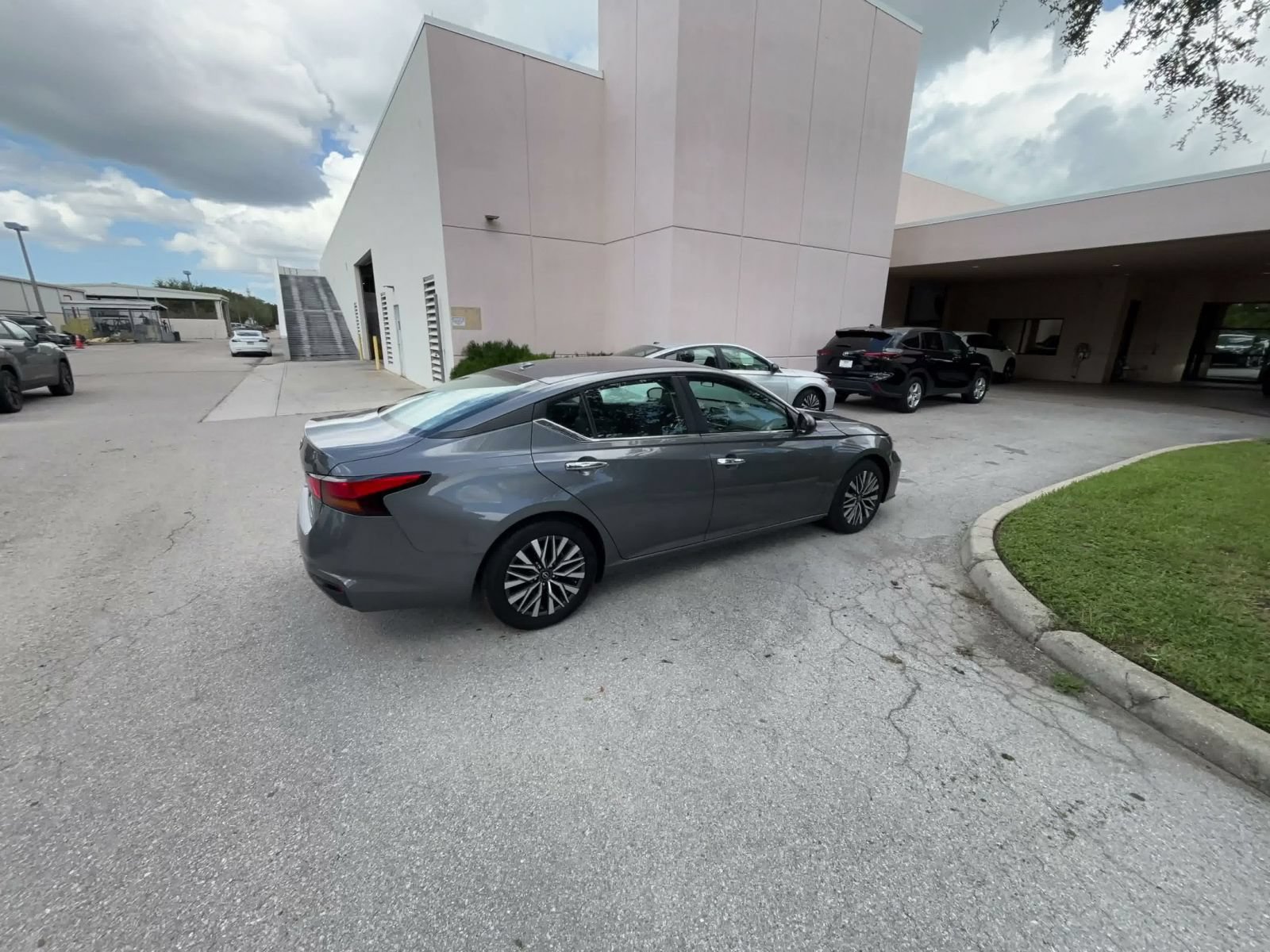 Thumbnail: 2025 Nissan Altima - 13