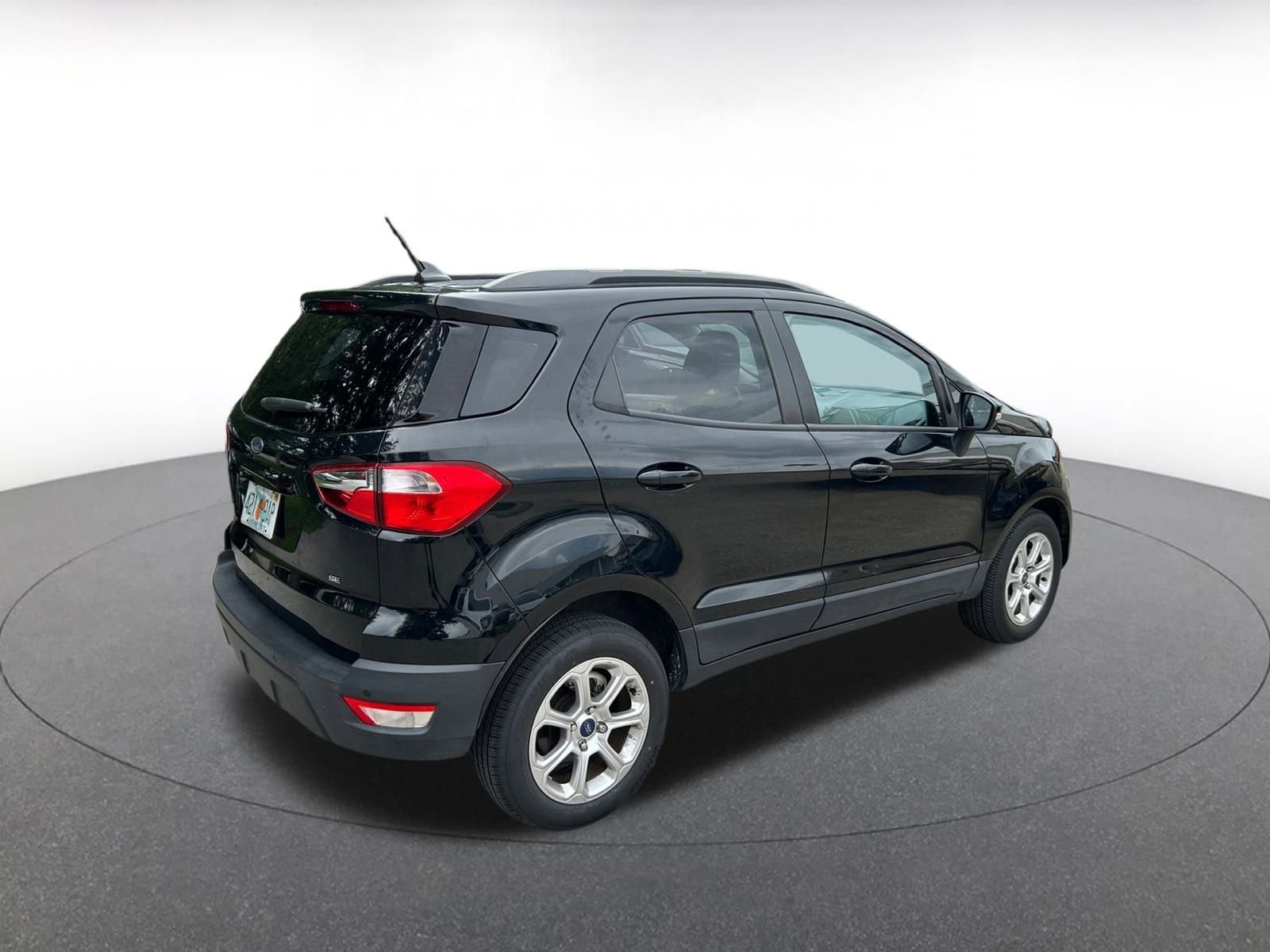 Thumbnail: 2021 Ford EcoSport - 7