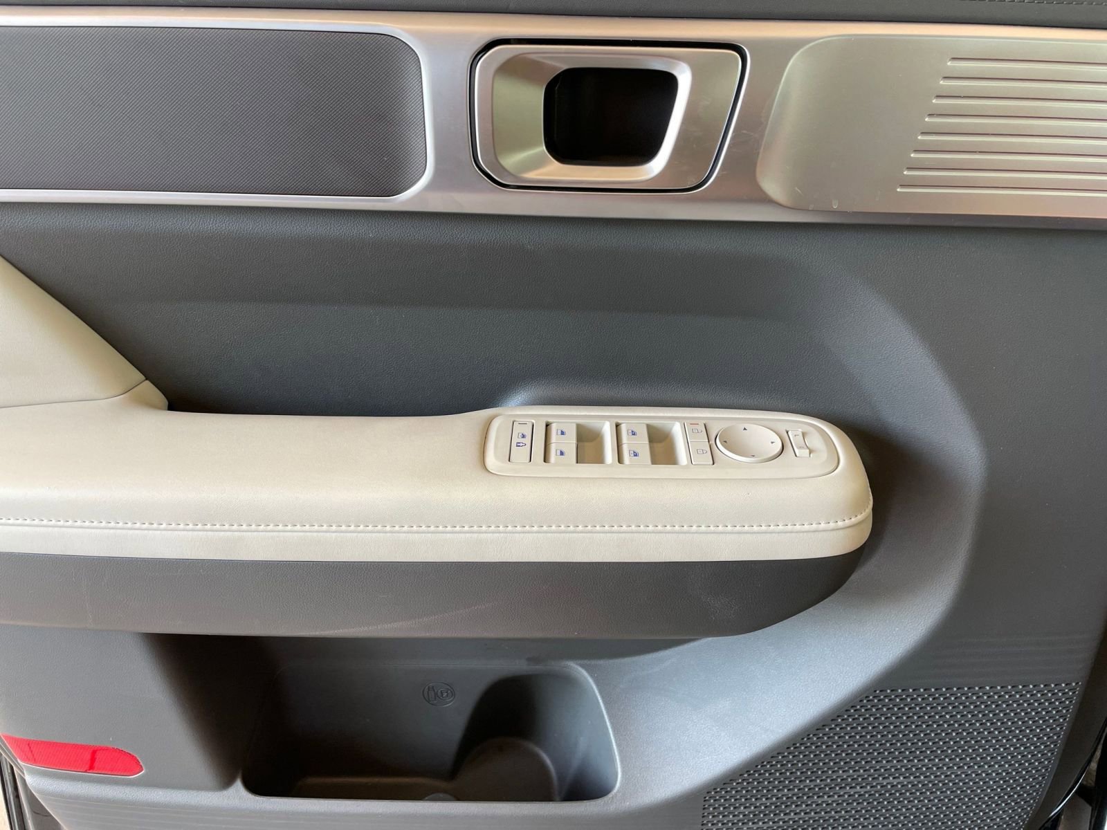 Thumbnail: 2025 Hyundai Santa Fe - 21