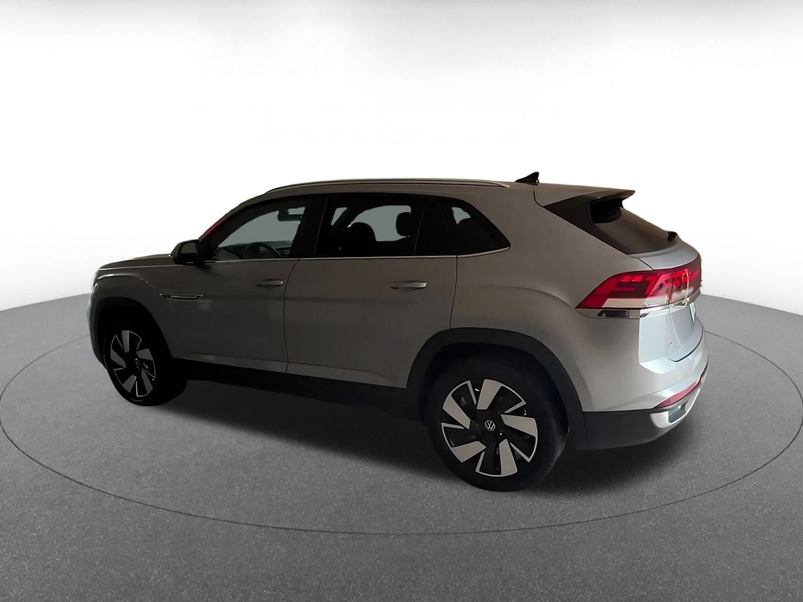 Thumbnail: 2026 Volkswagen Atlas - 10