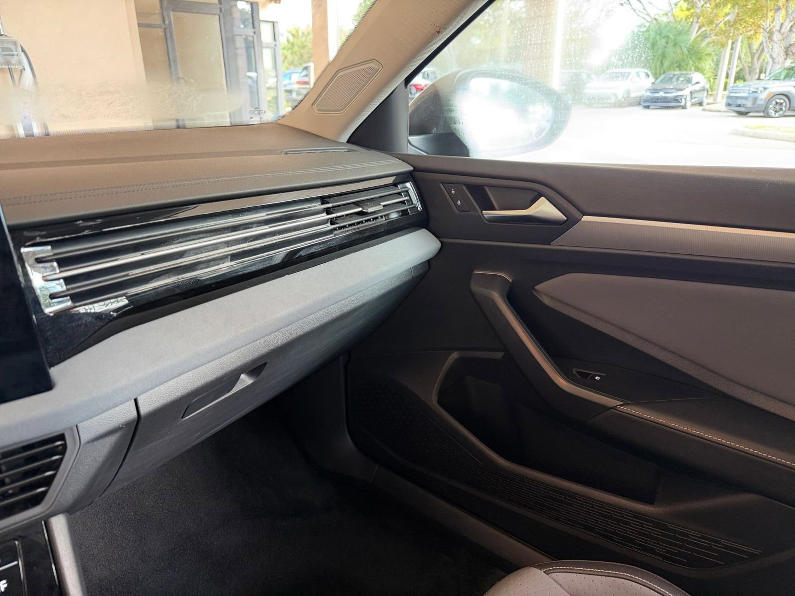 Thumbnail: 2025 Volkswagen Jetta - 29