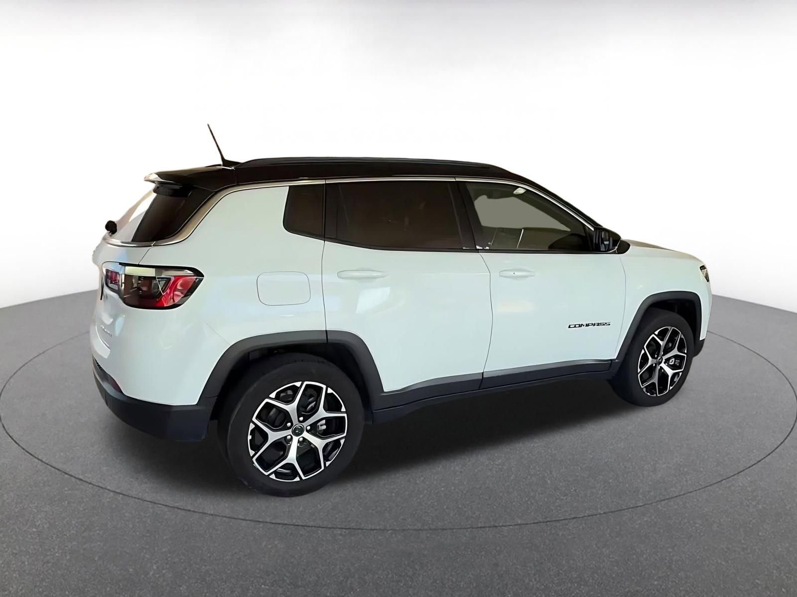 Thumbnail: 2025 Jeep Compass - 14