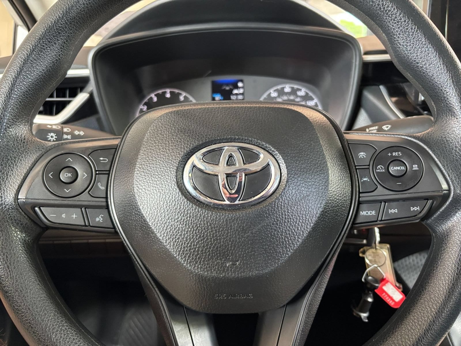 Thumbnail: 2025 Toyota Corolla - 21