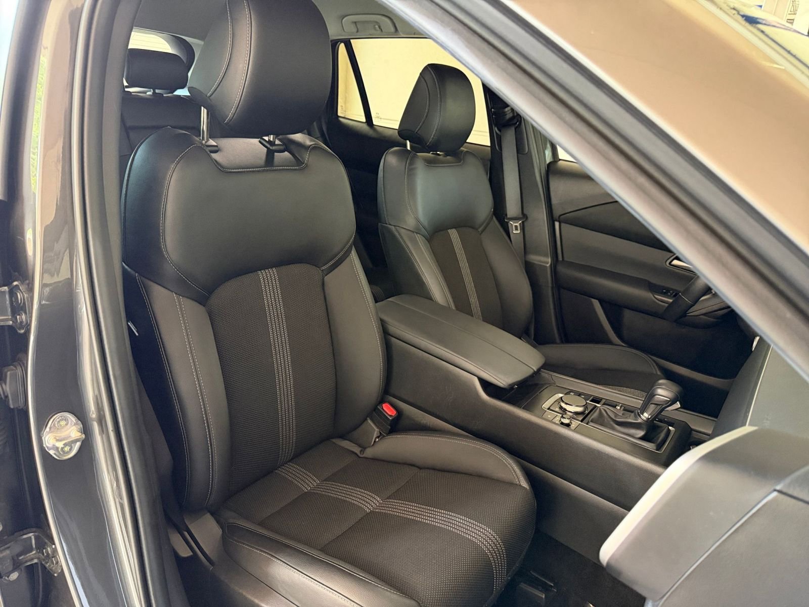 Thumbnail: 2025 Mazda CX-50 - 30