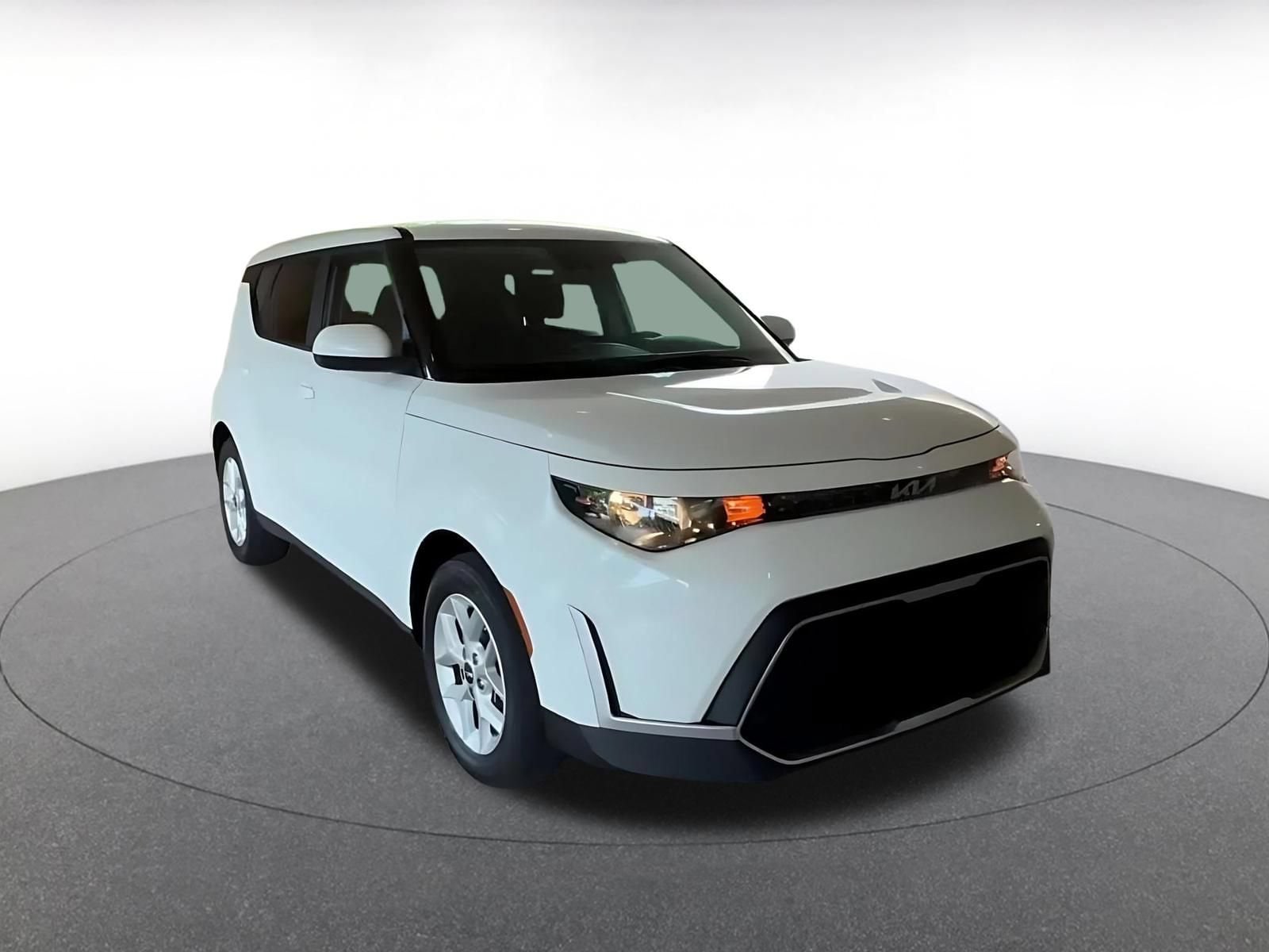 Thumbnail: 2025 Kia Soul - 3