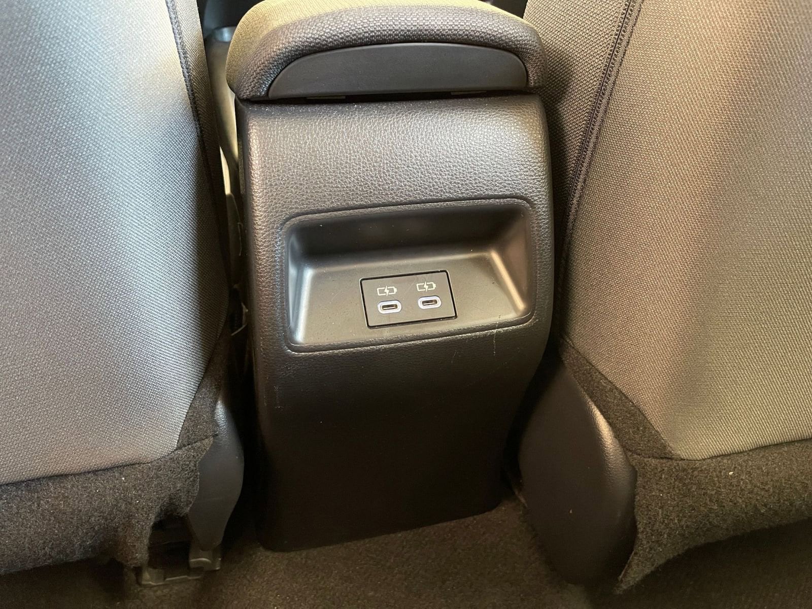 Thumbnail: 2025 Toyota Corolla - 23