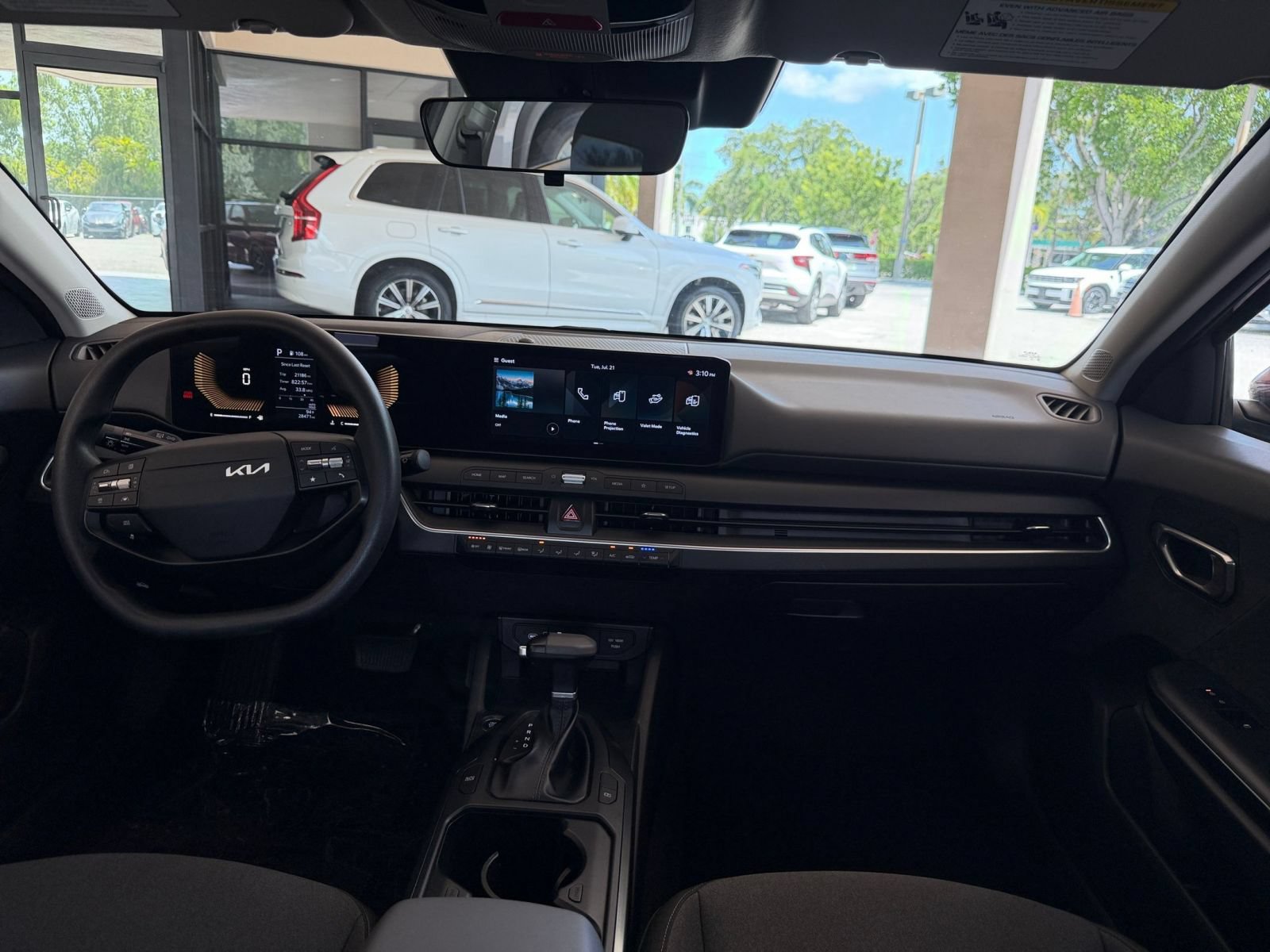 Thumbnail: 2025 Kia K4 - 28