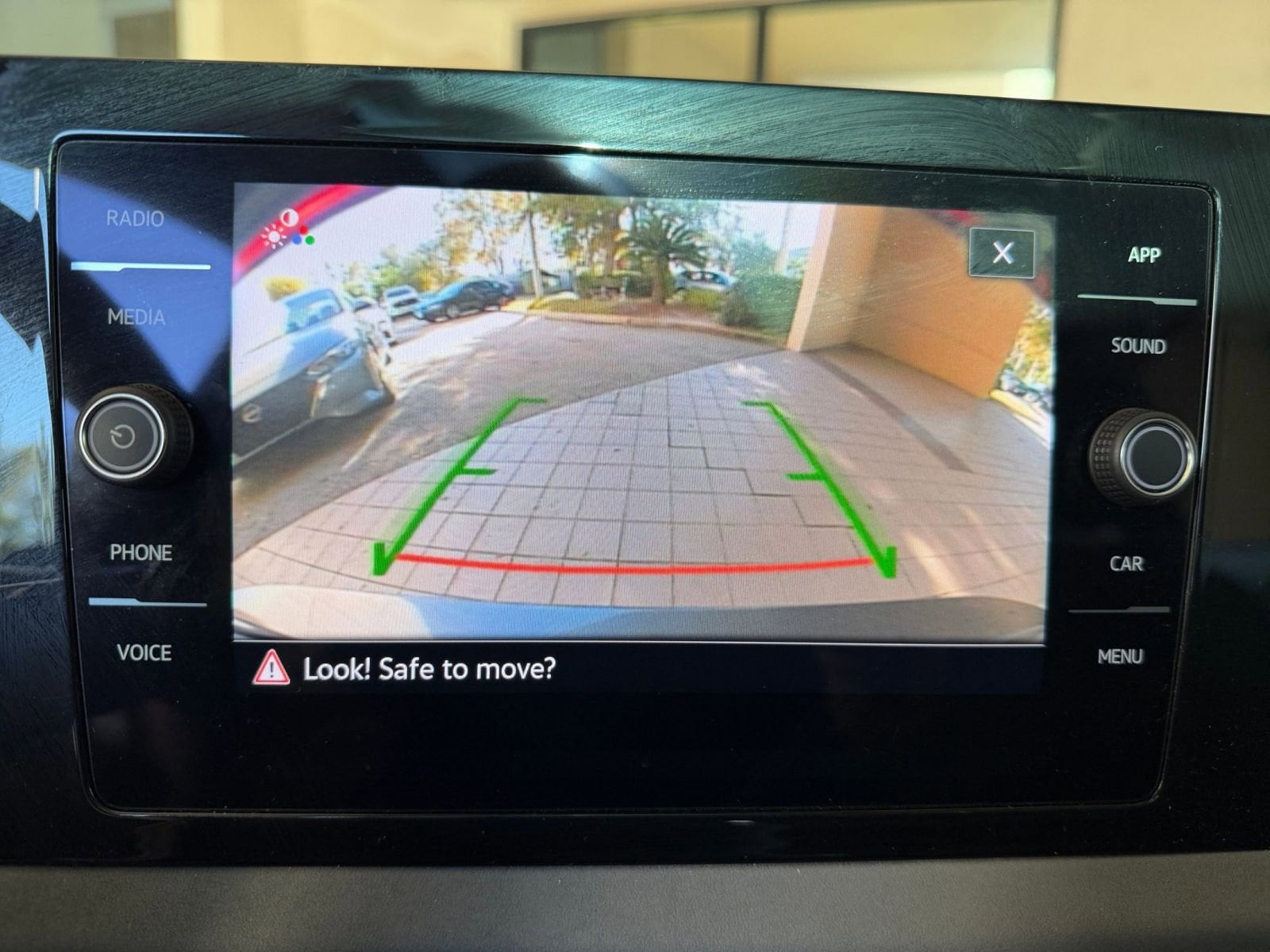 Thumbnail: 2025 Volkswagen Jetta - 20