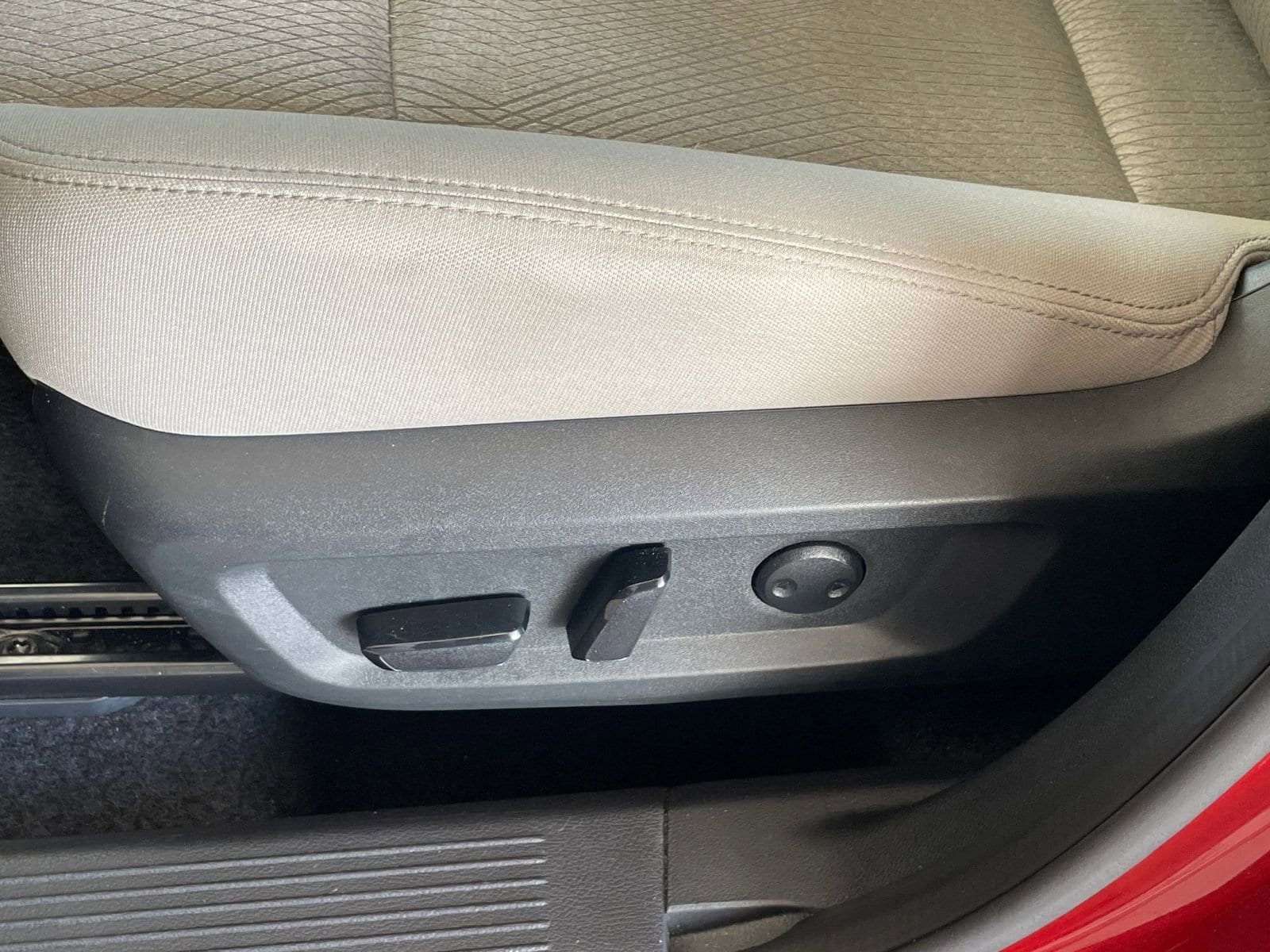 Thumbnail: 2025 Nissan Rogue - 22