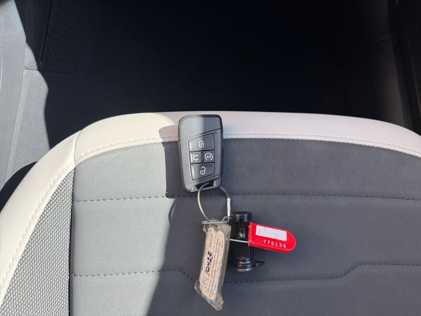 Thumbnail: 2025 Volkswagen Taos - 18