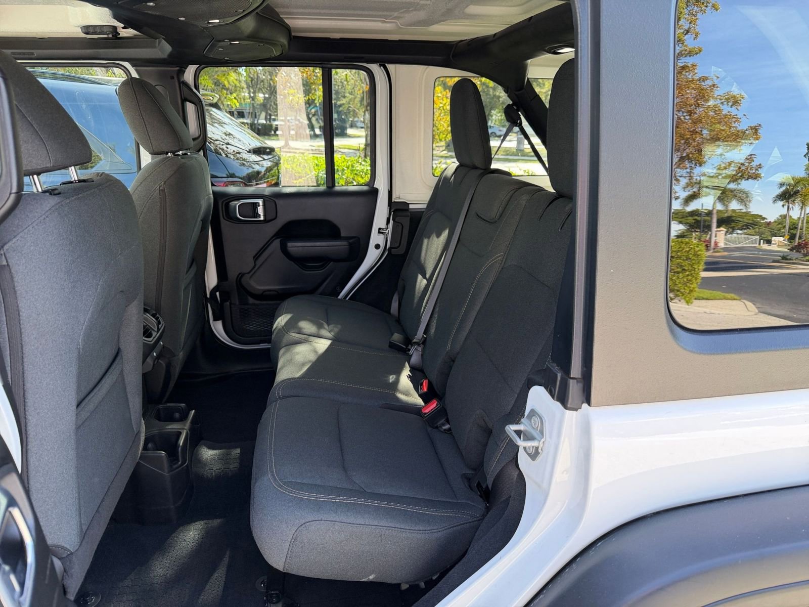 Thumbnail: 2025 Jeep Wrangler - 20