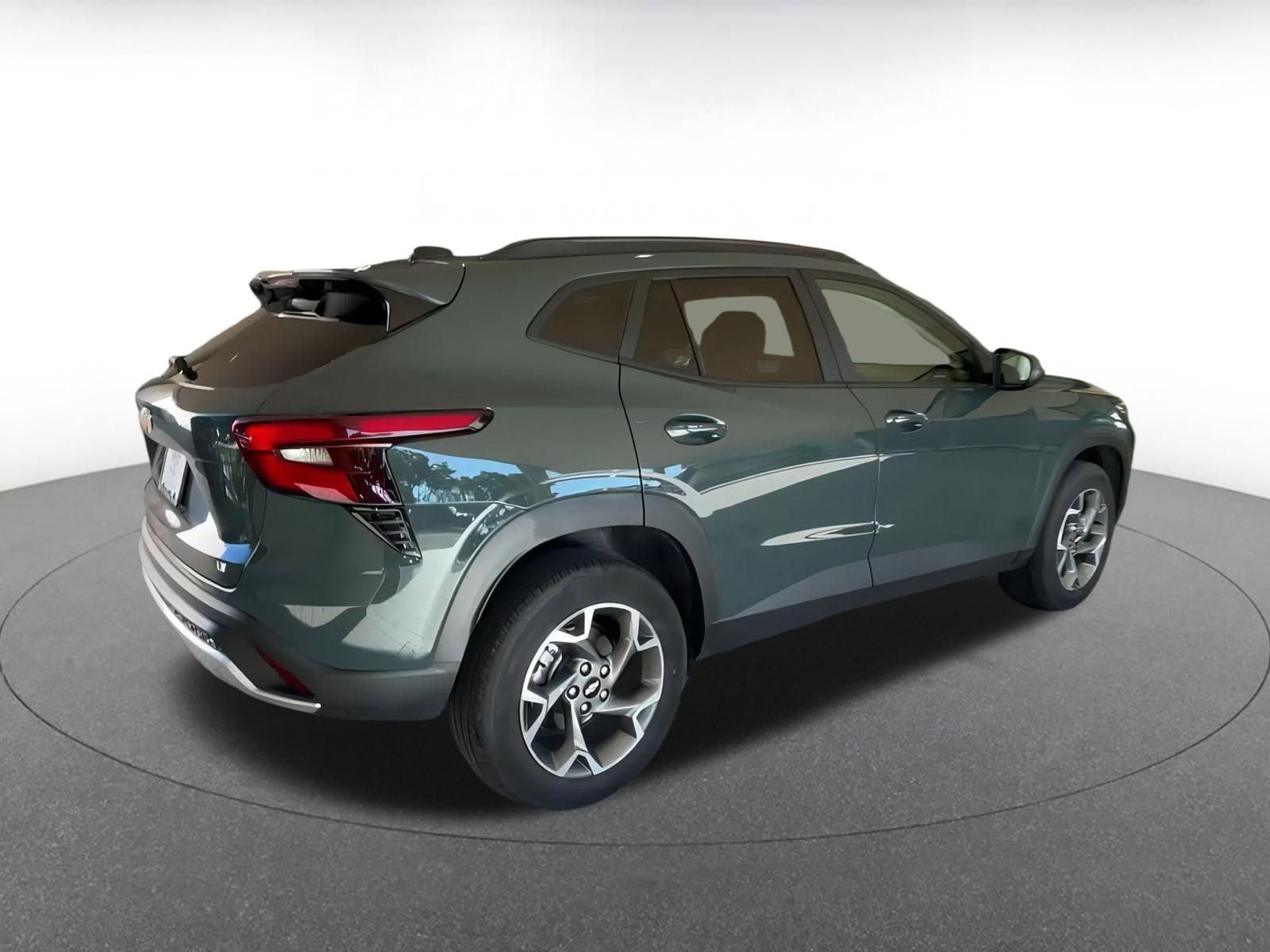 Thumbnail: 2025 Chevrolet Trax - 24