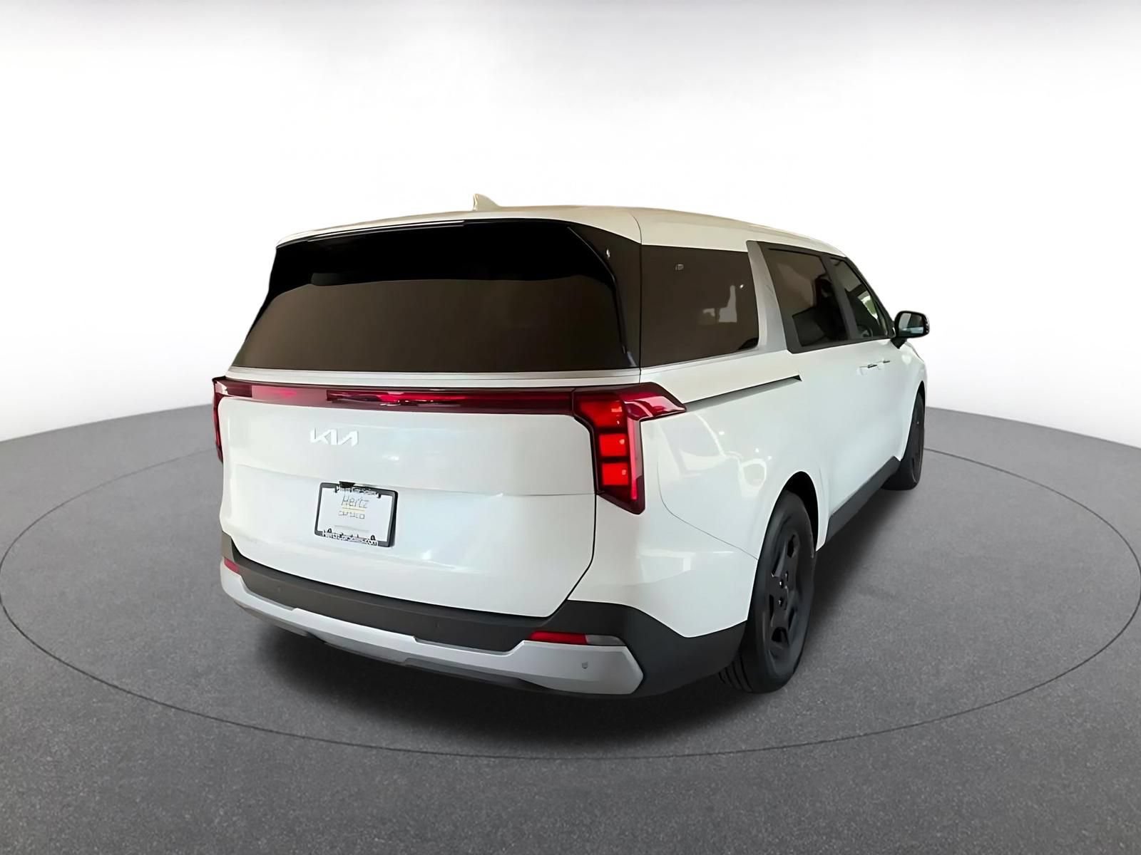 Thumbnail: 2026 Kia Carnival - 14