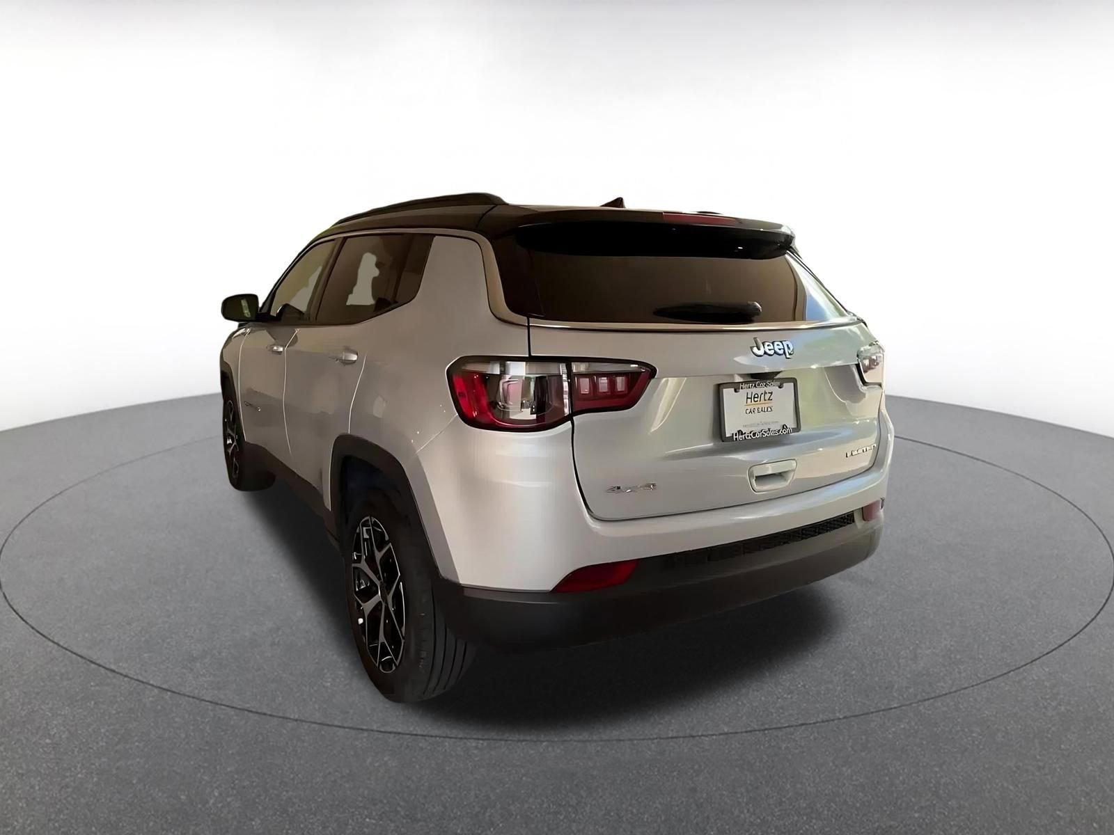 Thumbnail: 2025 Jeep Compass - 11